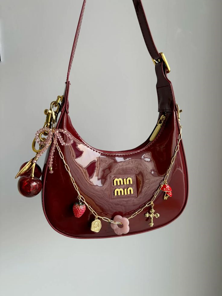 HANDBAGS