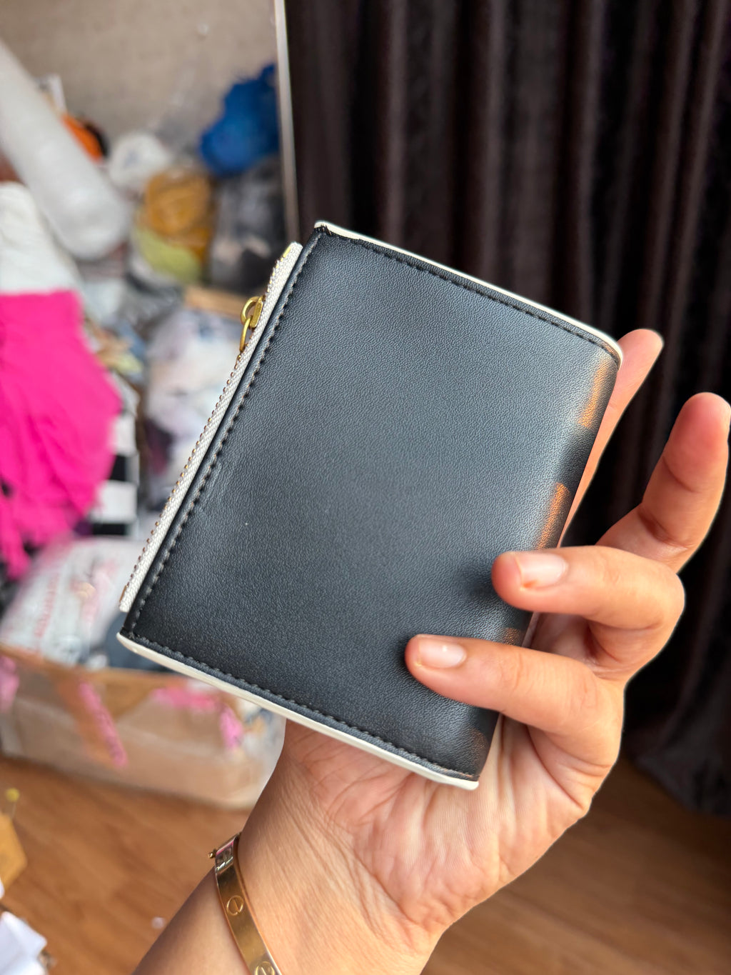 CHARLES AND KEITH midori geometric top zip wallet