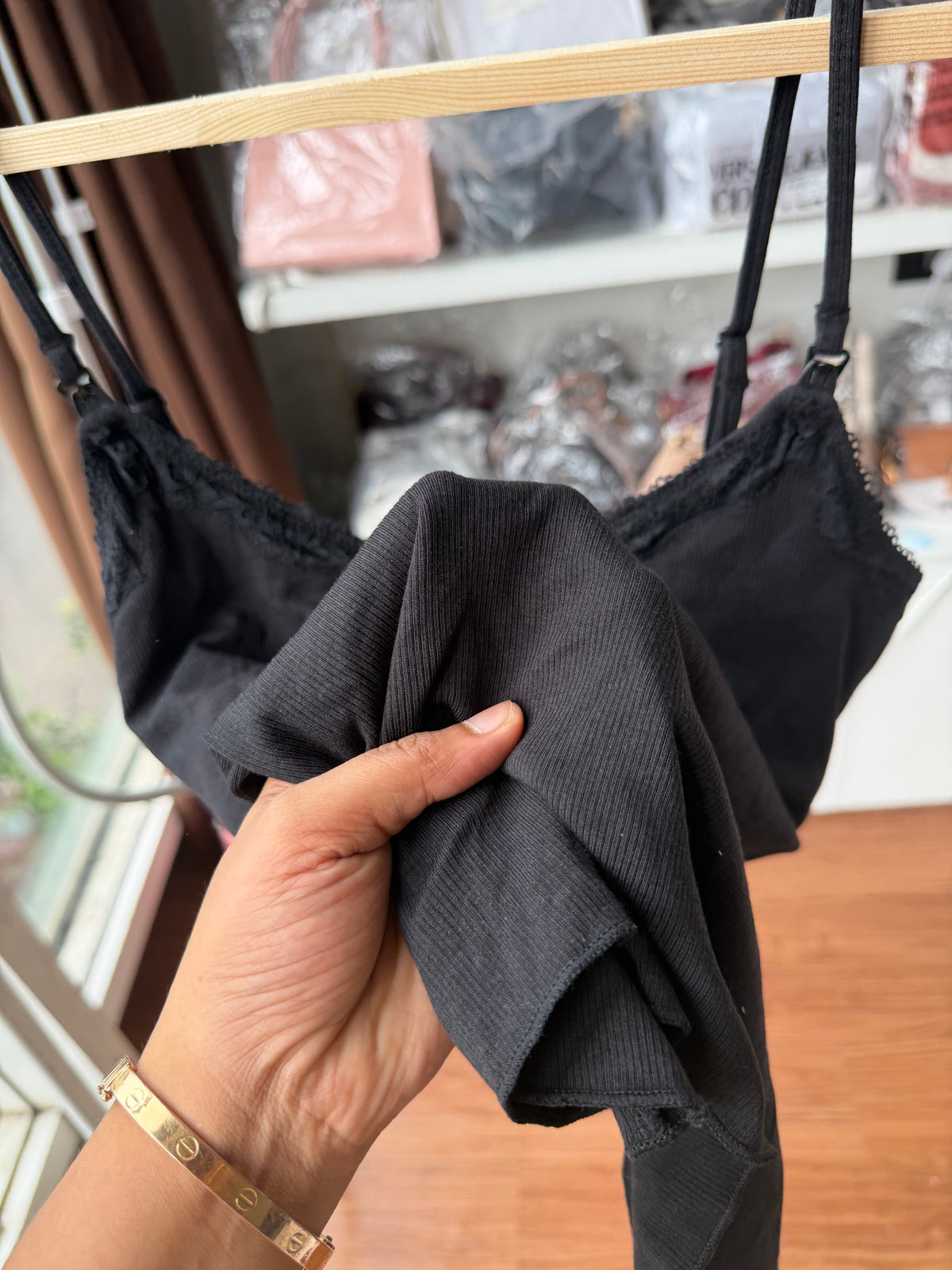 H&M nursing mama
