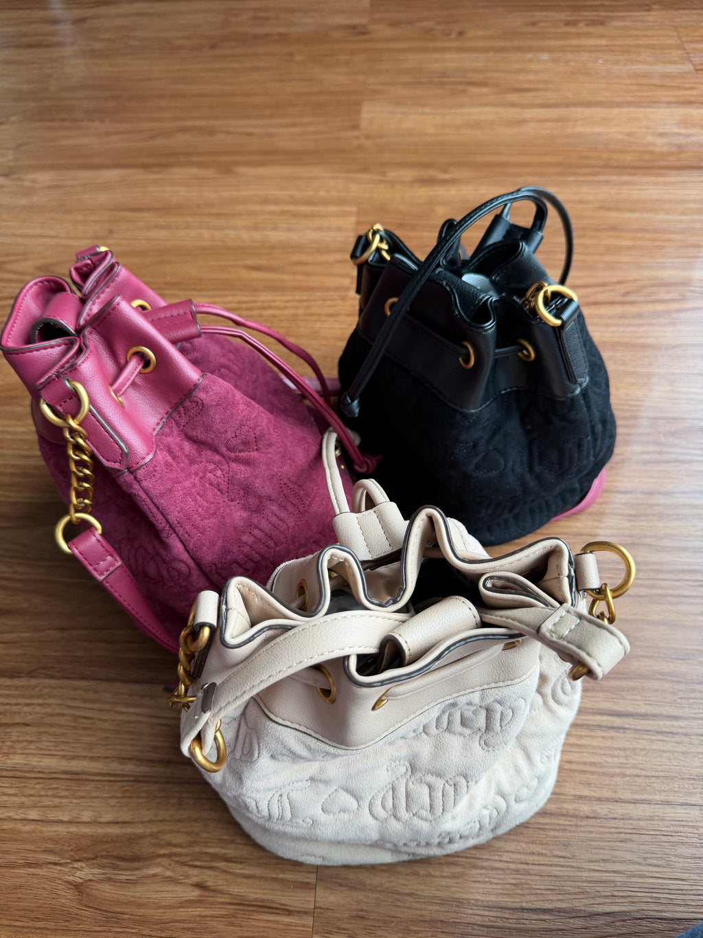JUICY COUTURE BUCKET BAG