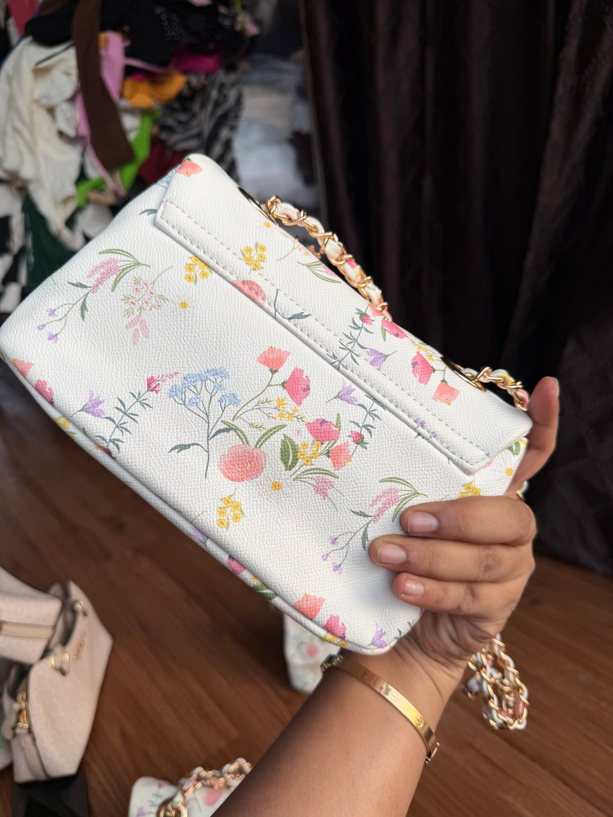 Aldo floral sling