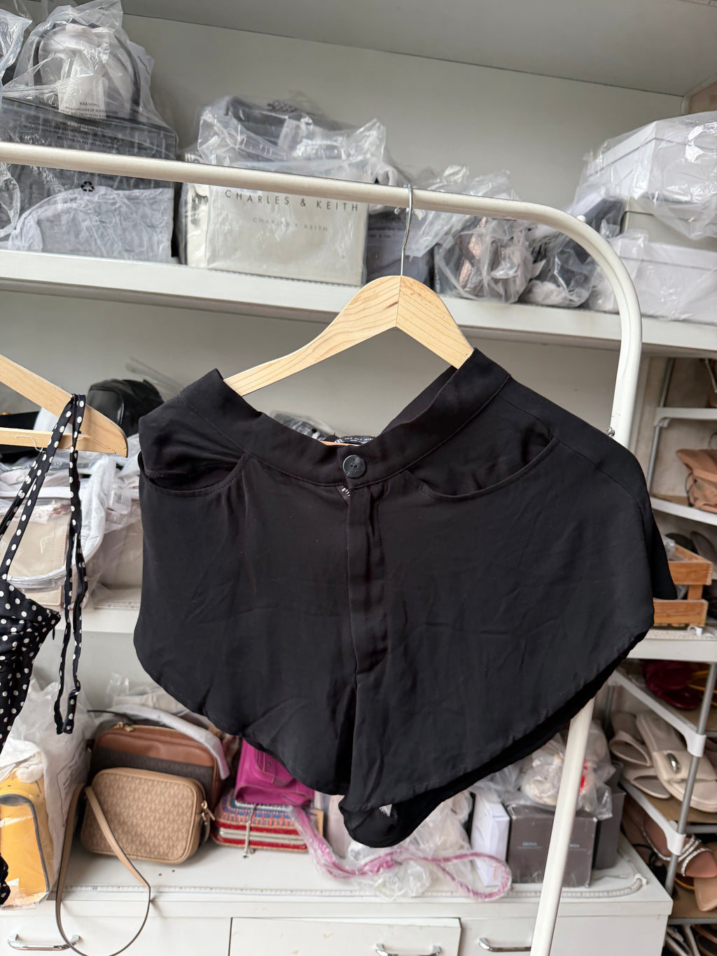 ZARA SHORTS
