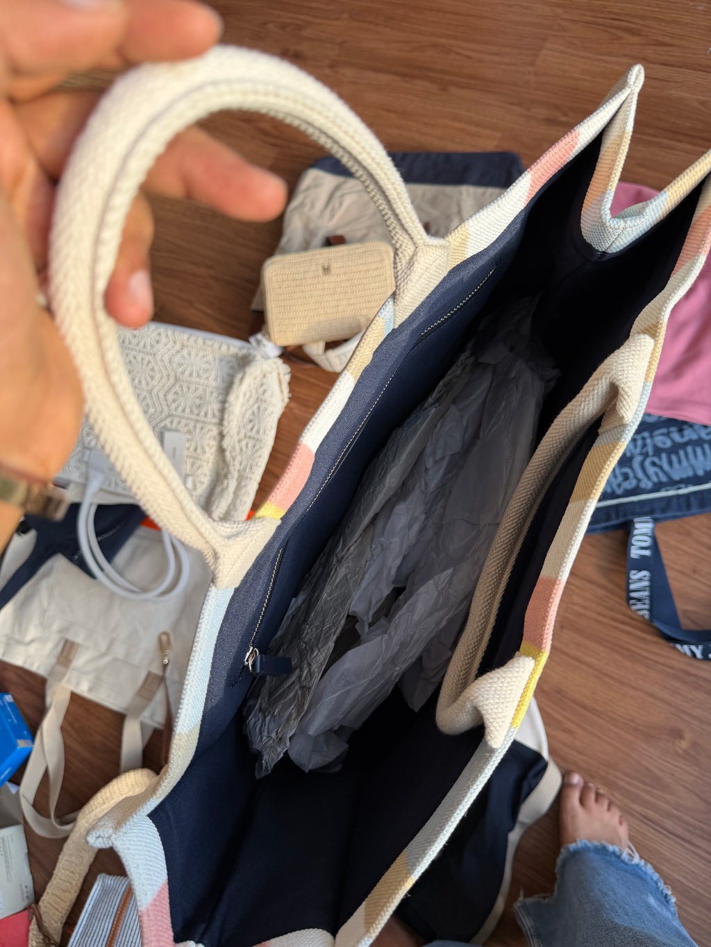 TOMMY HILFIGER TOTE