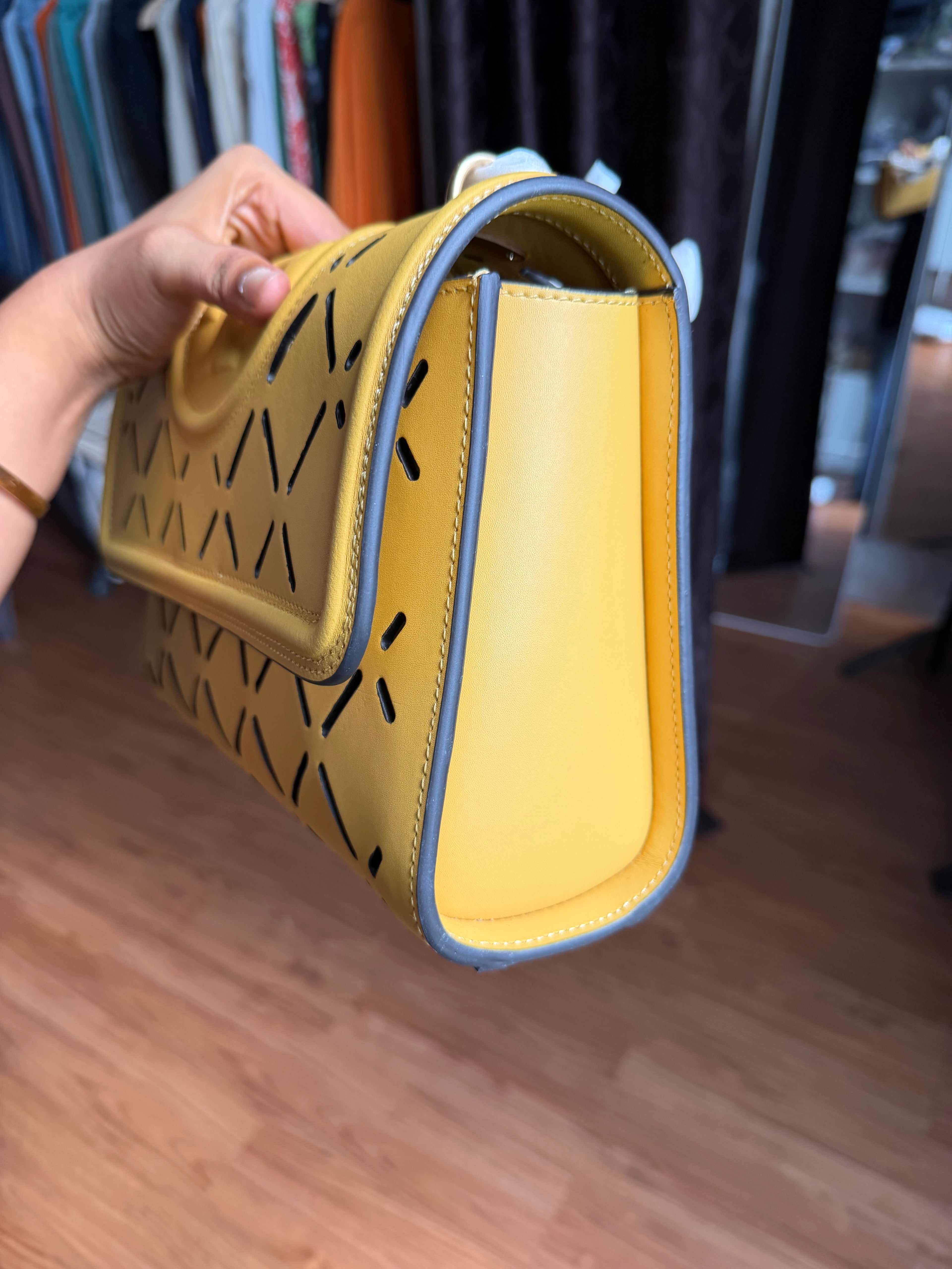TORY BURCH