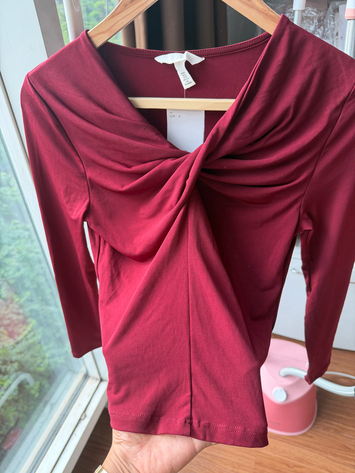 H&M twist top