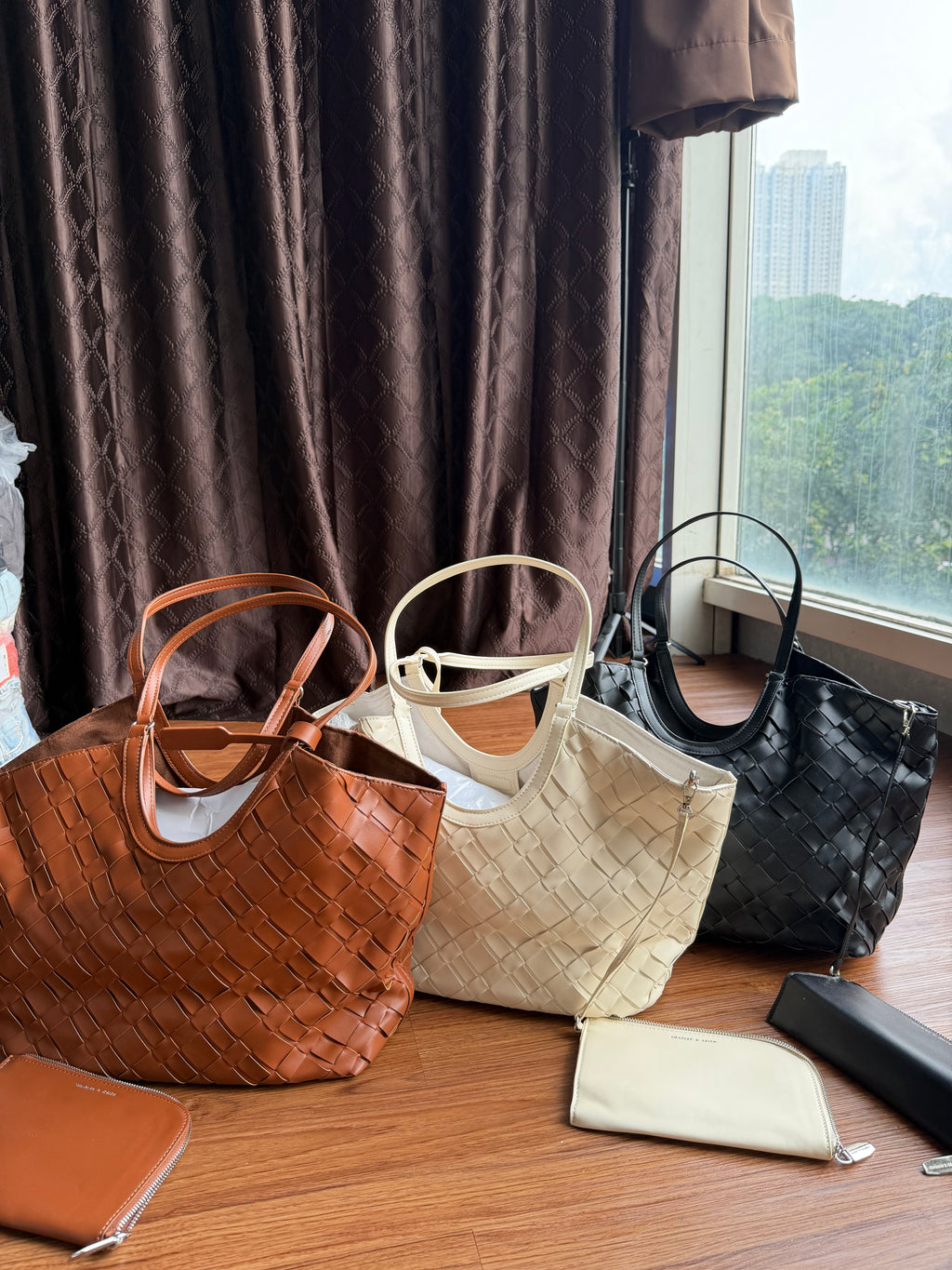 CHARLES AND KEITH IVETTE WOVEN TOTE