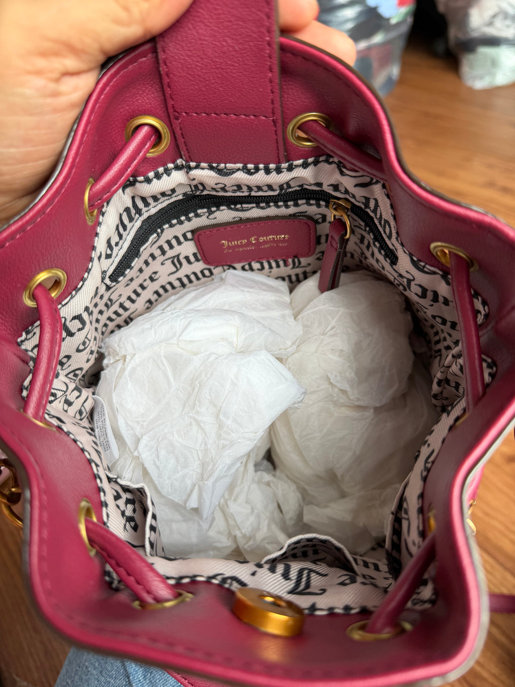 JUICY COUTURE BUCKET BAG