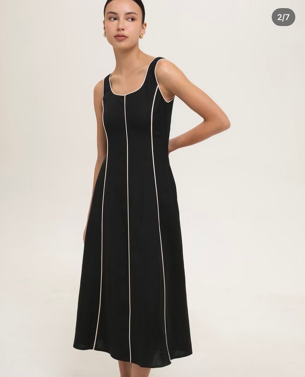 BLACK MIDI DRESS