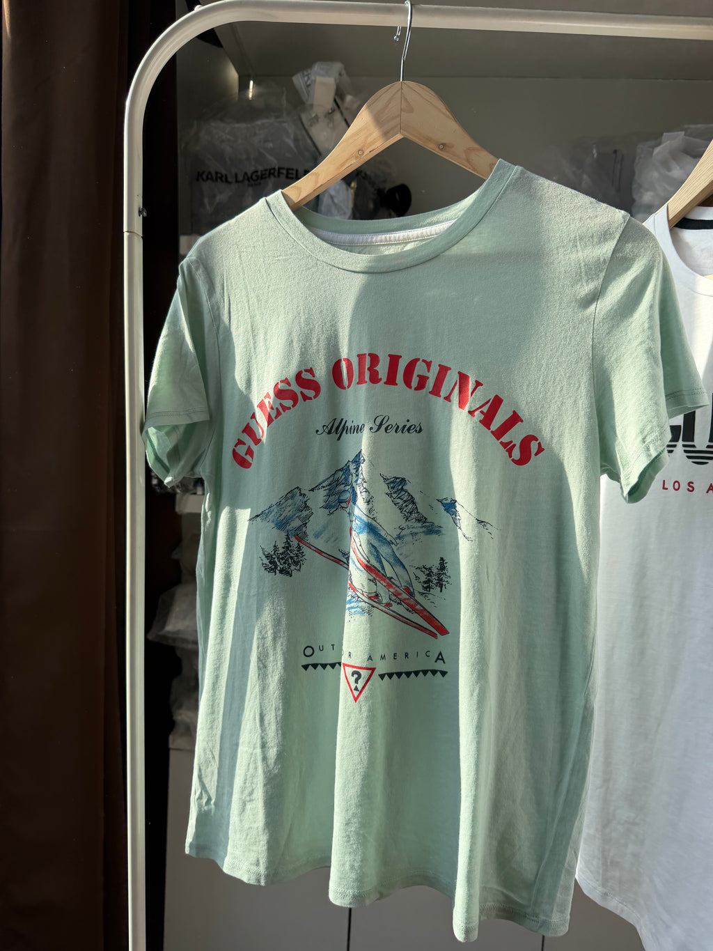 Guess tshirt