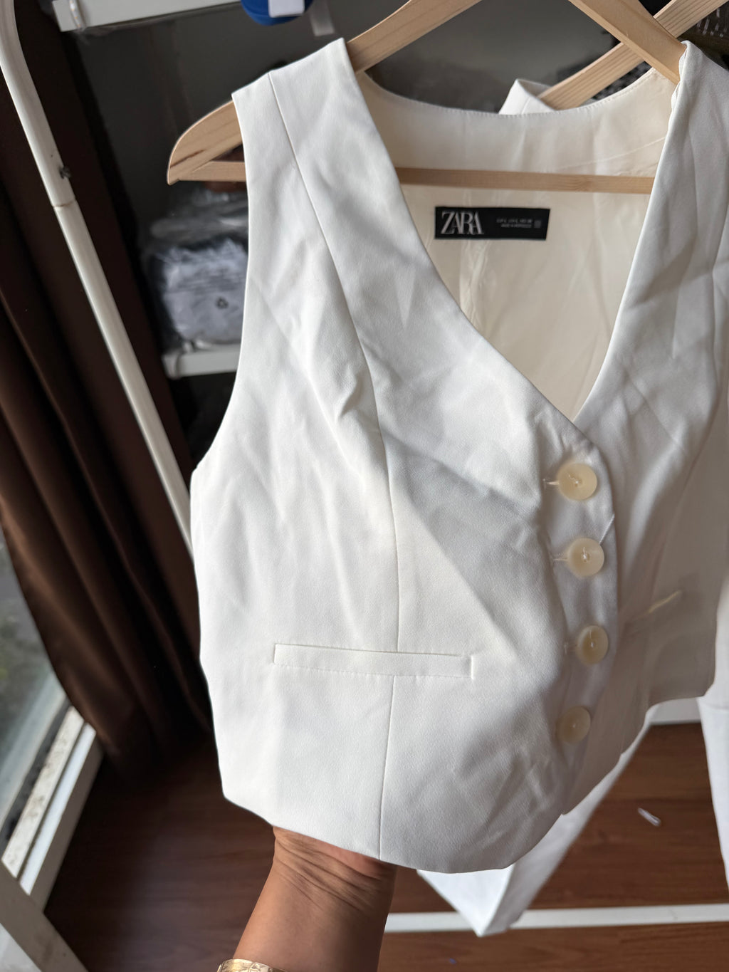 Zara vest