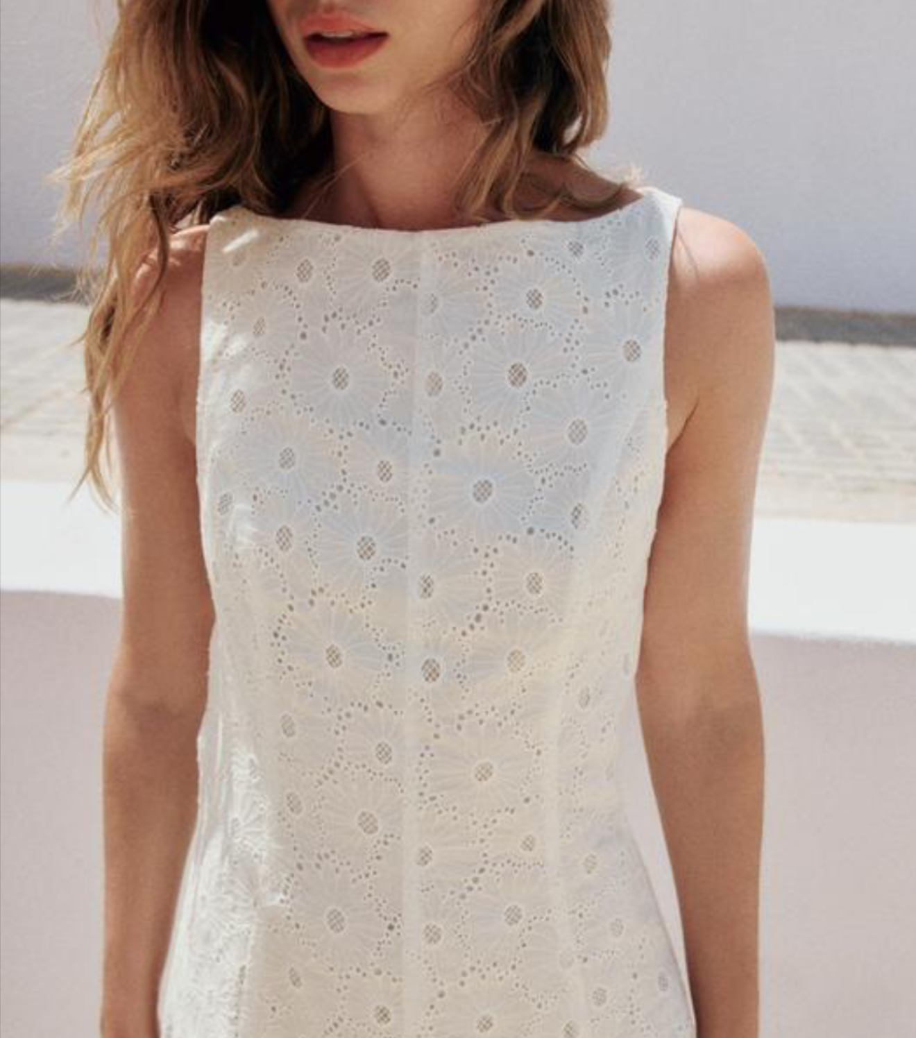 EMBROIDERED TOP TU