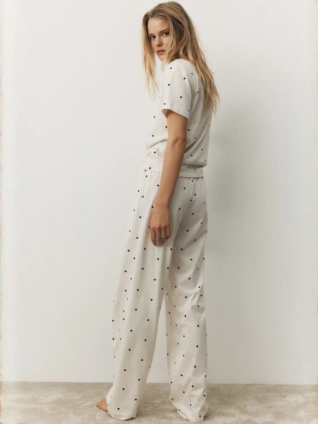 H&M NIGHT SET HEART PRINT