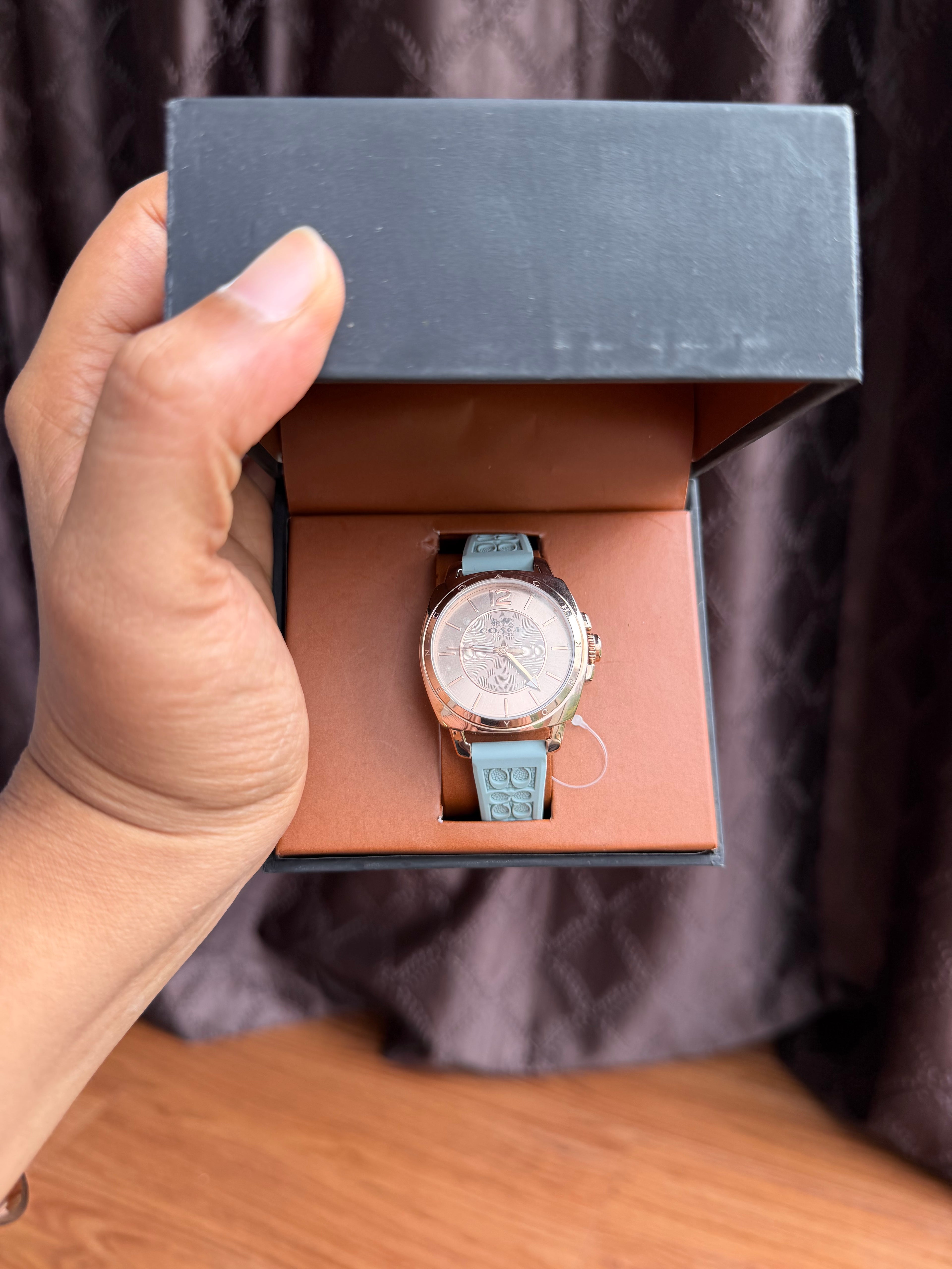 COACH WATCH