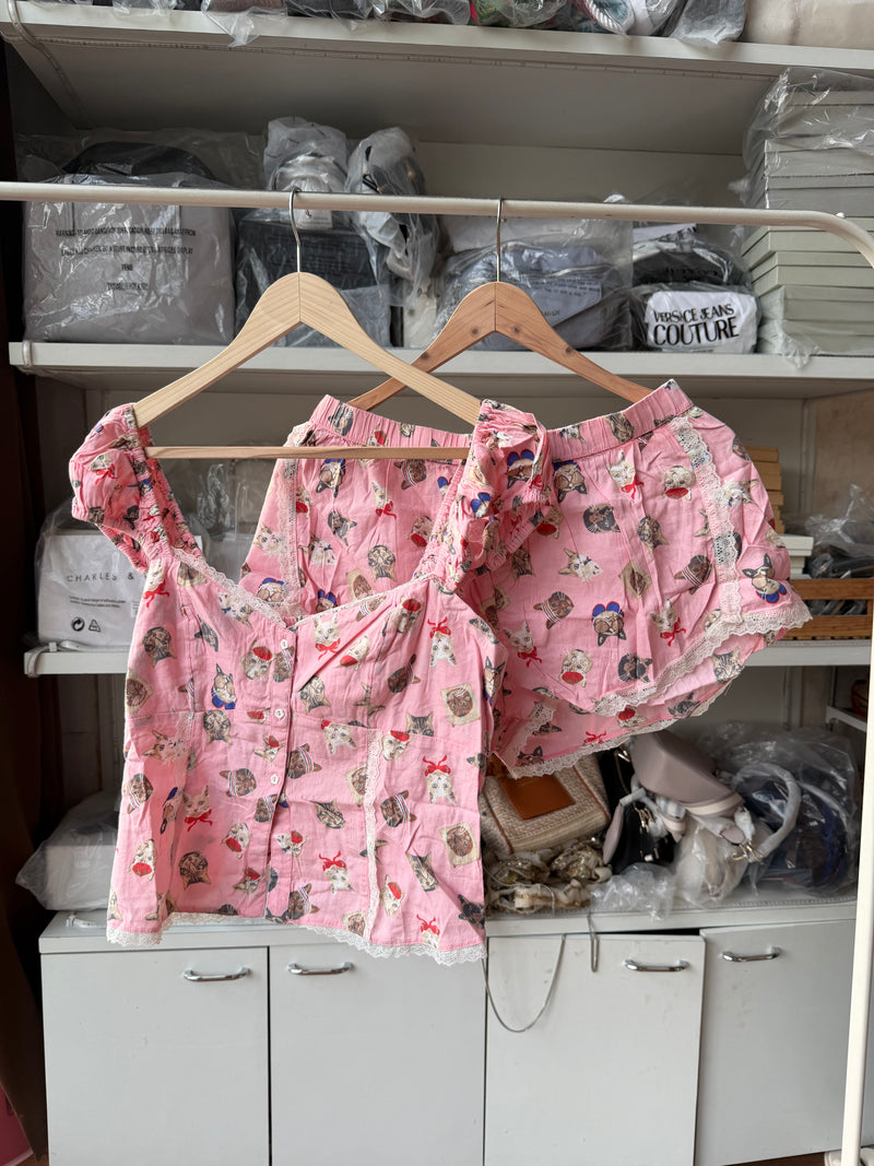 URBAN OUTFITTERS SET