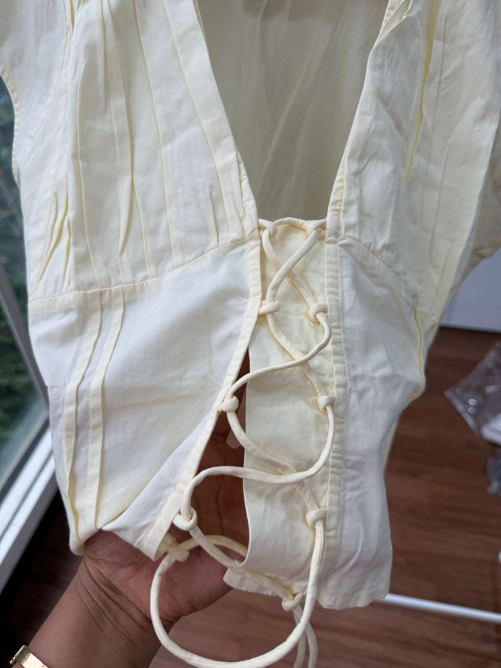GINA TRICOT TOP