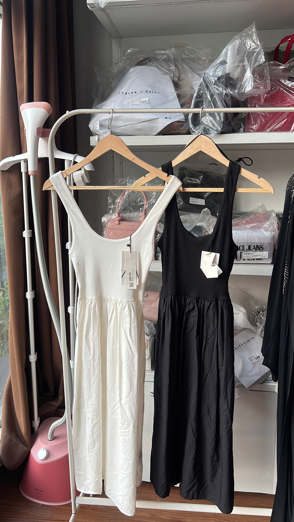 Zara (white)