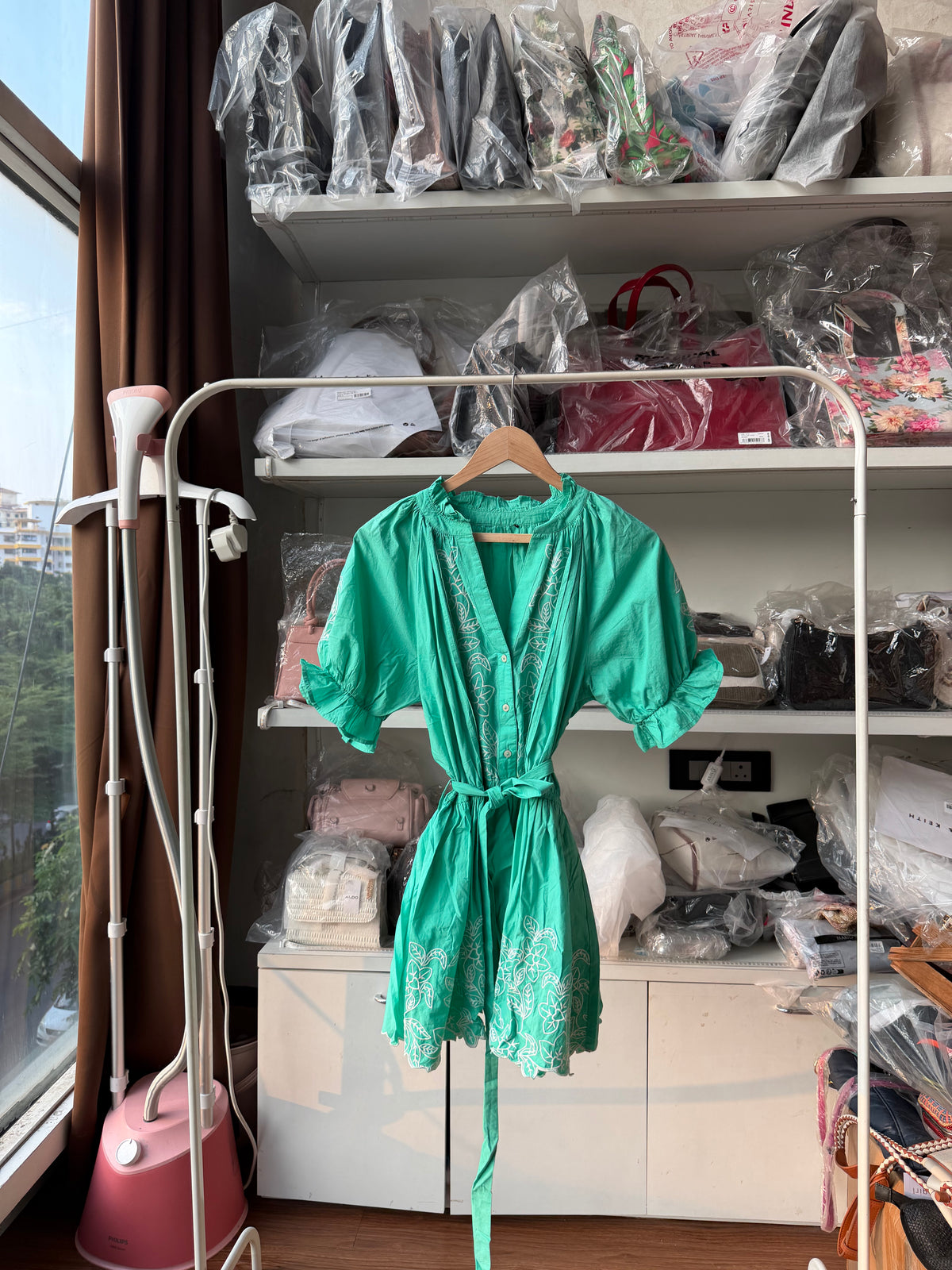 DRESSES