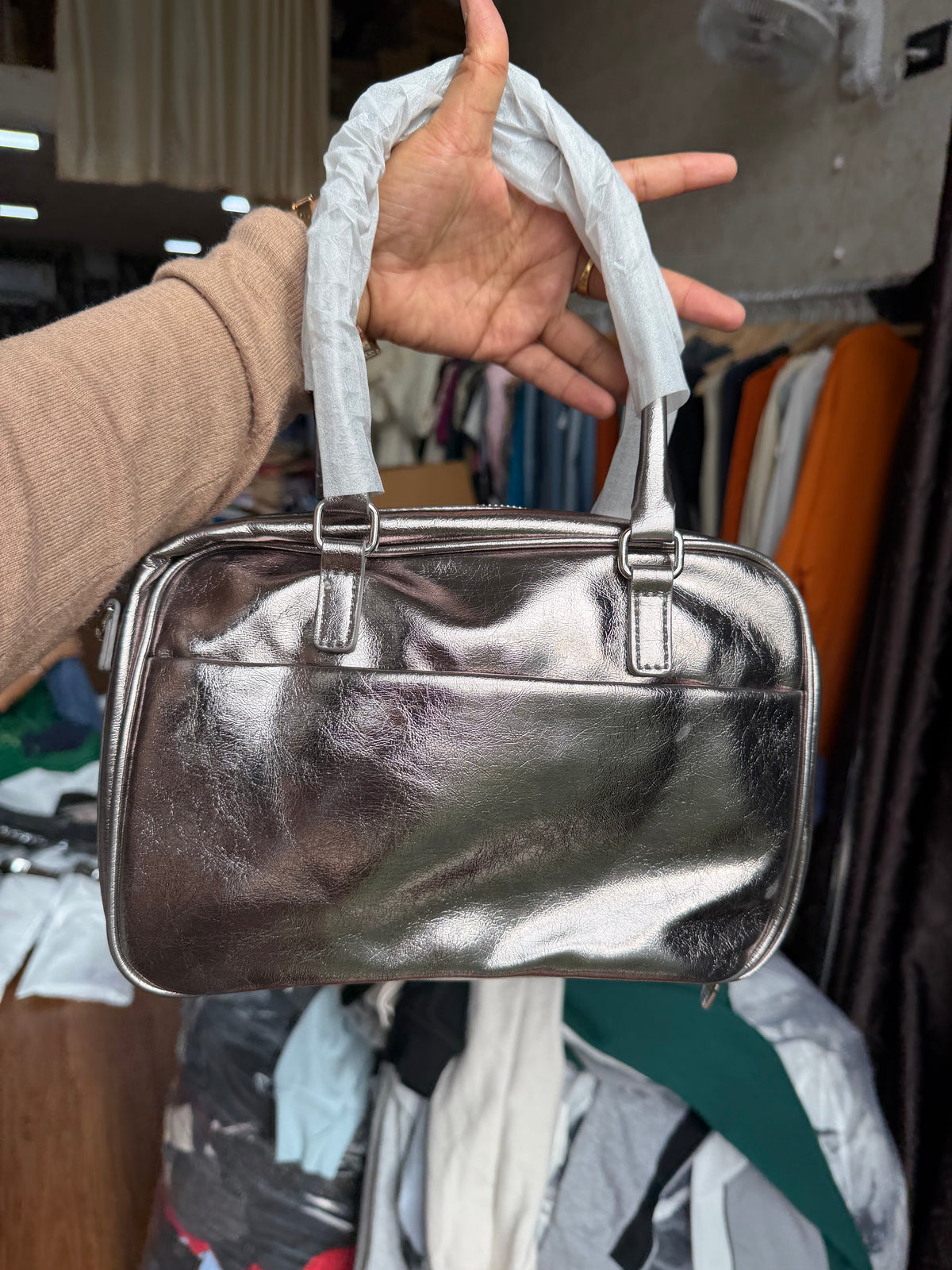 CHARLES AND KEITH METALLIC BAG