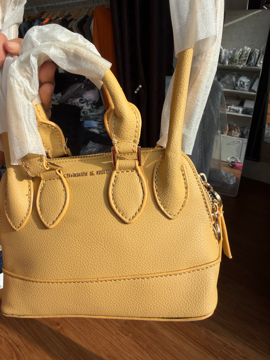 Charles and Keith SMALL SHOULDER BAG