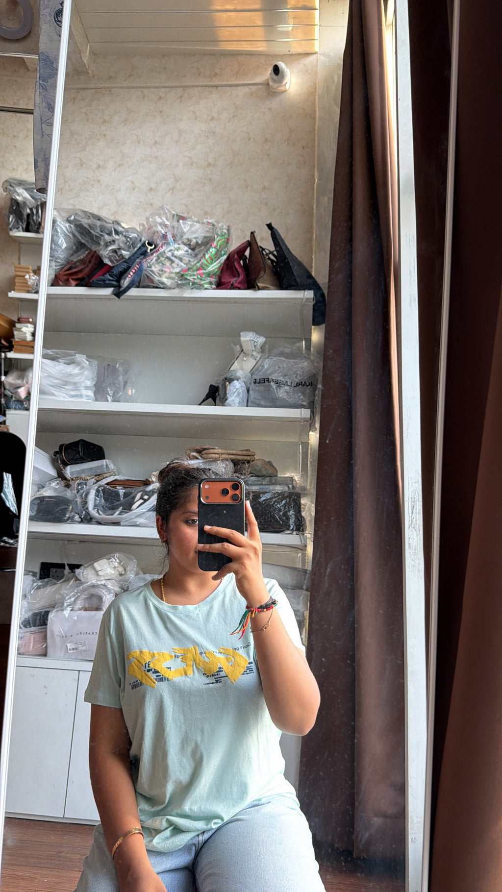Guess tshirt