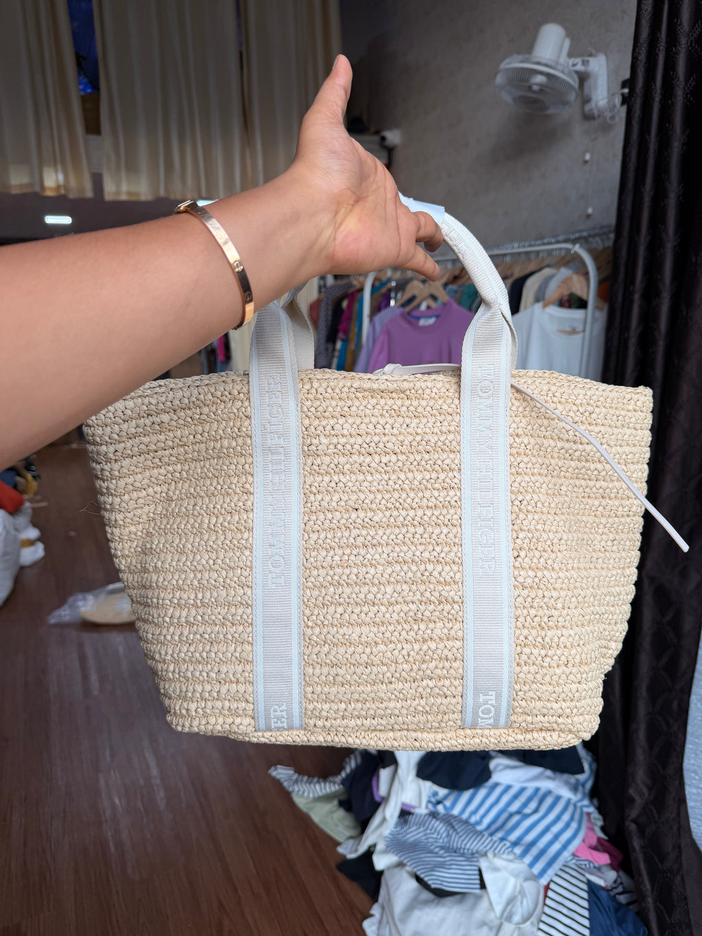 TOMMY HILFIGER BIG JUTE TOTE
