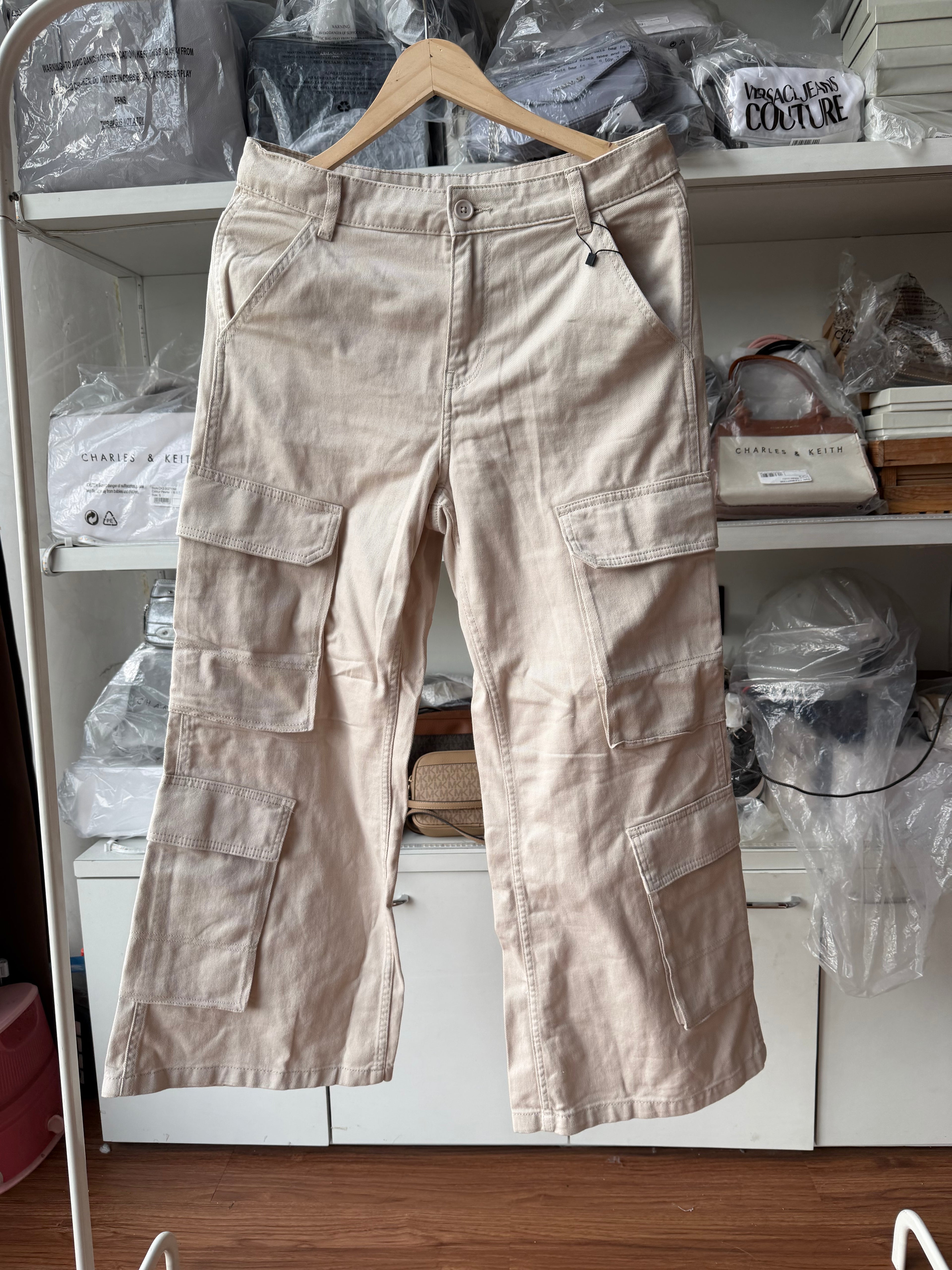H&M cargo