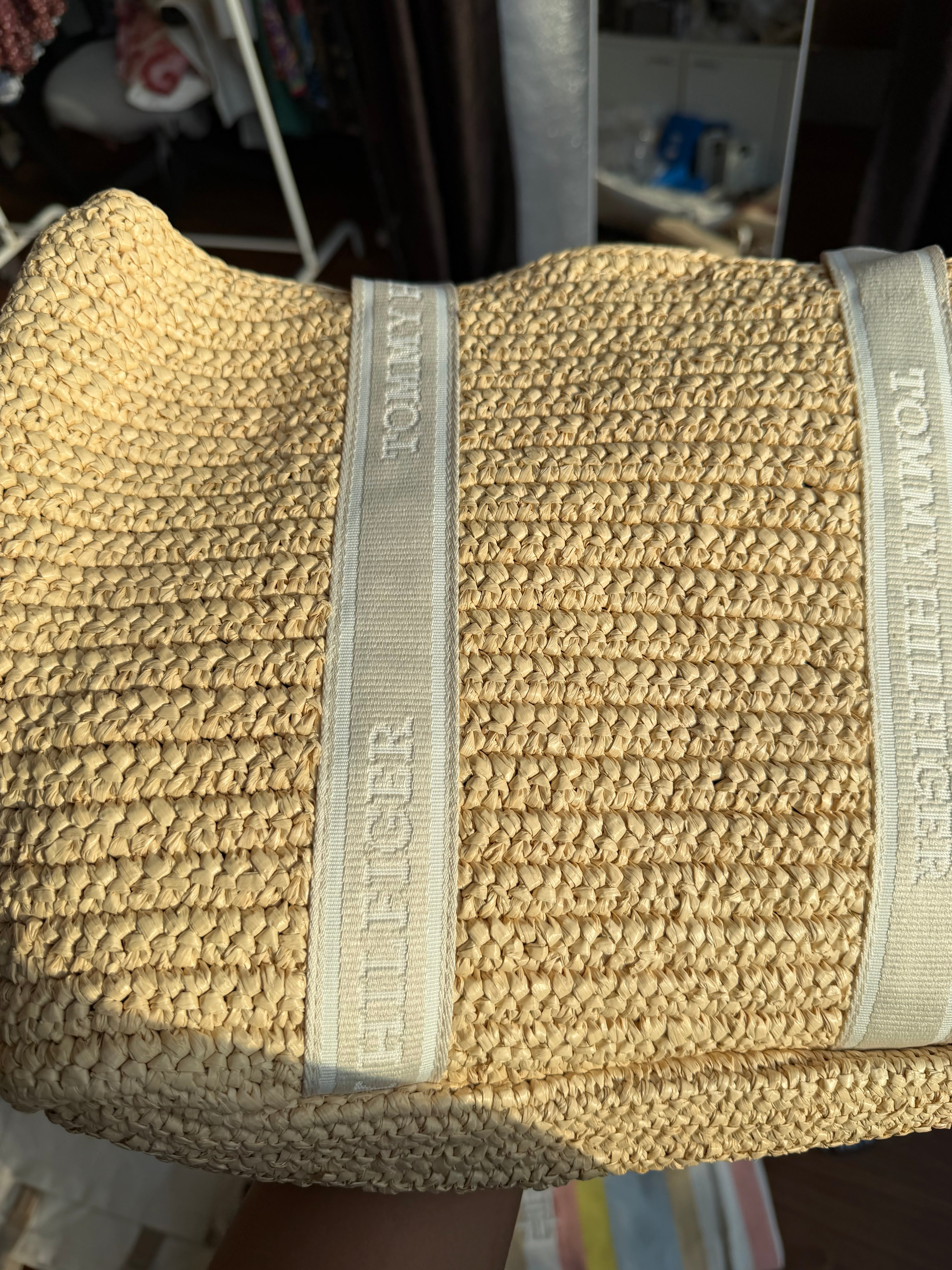 TOMMY HILFIGER SMALL TOTE
