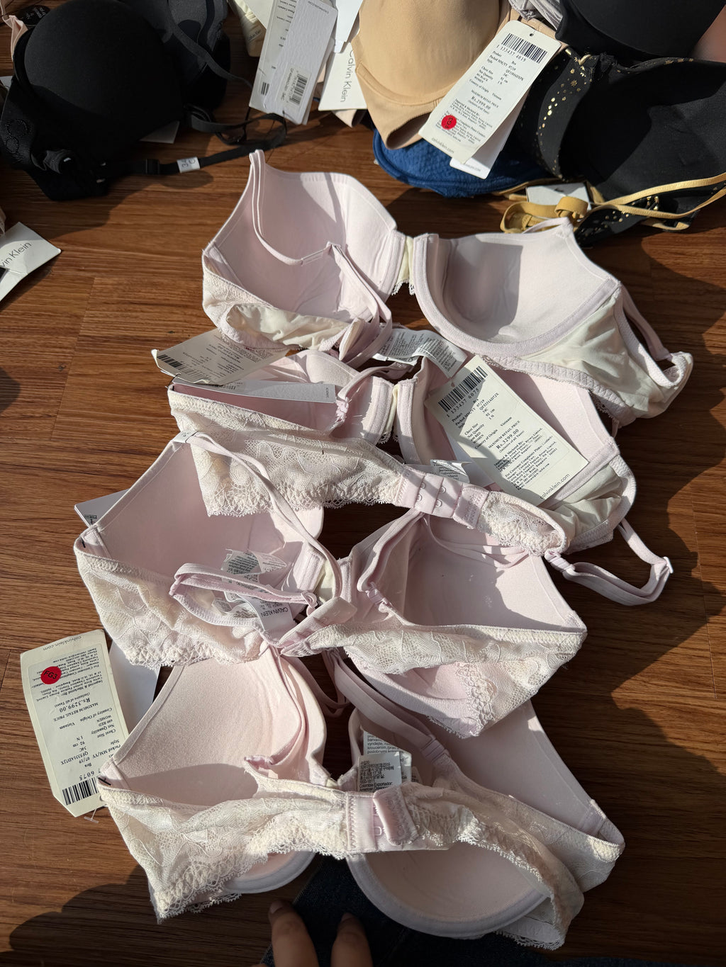 CALVIN KLEIN