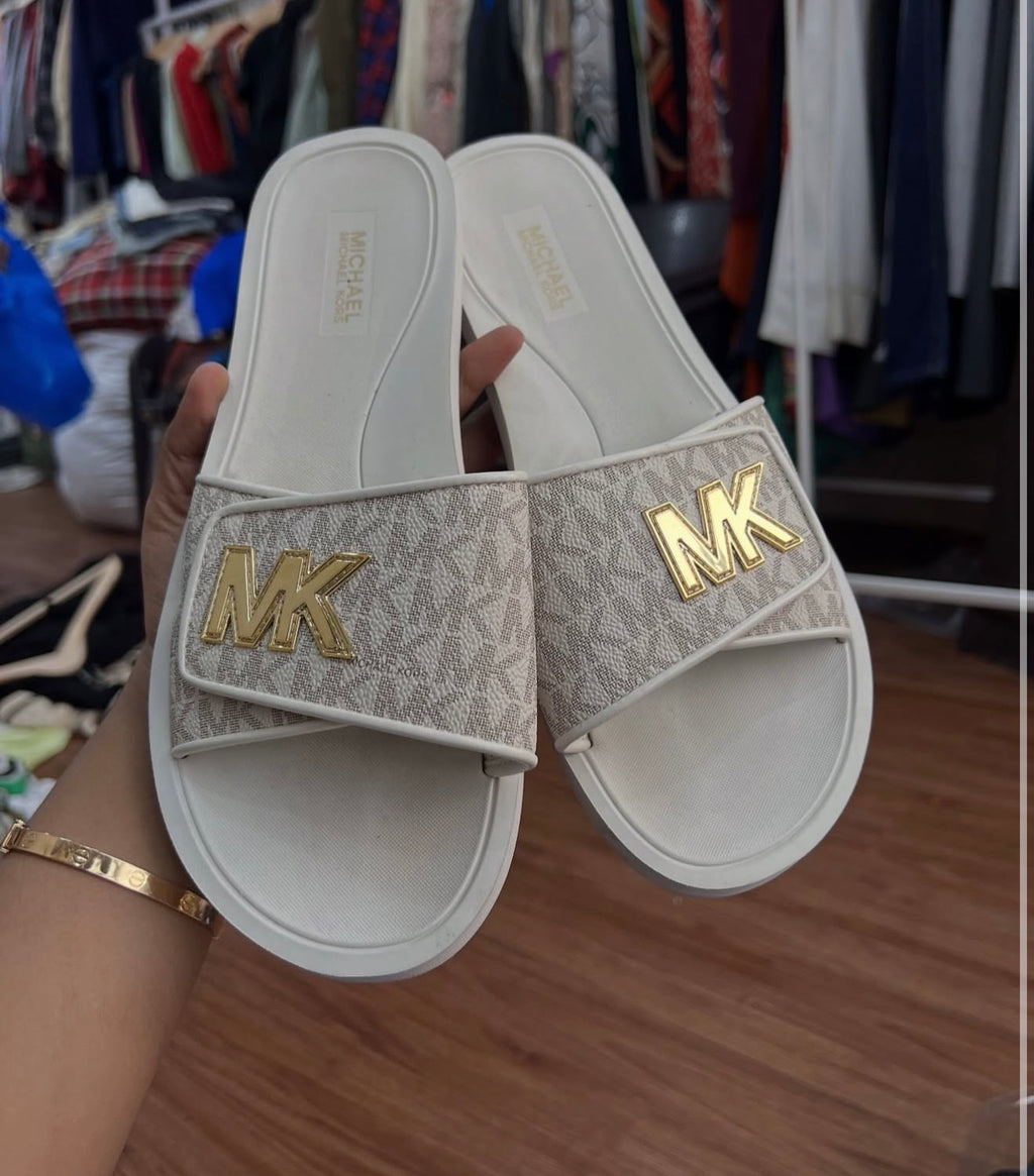 MICHAEL KORS SLIDDERS