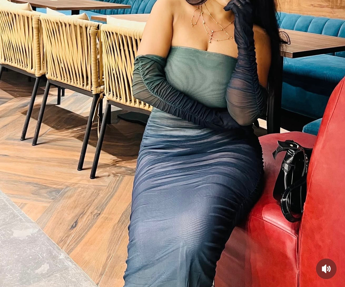 Tube dress with gloves