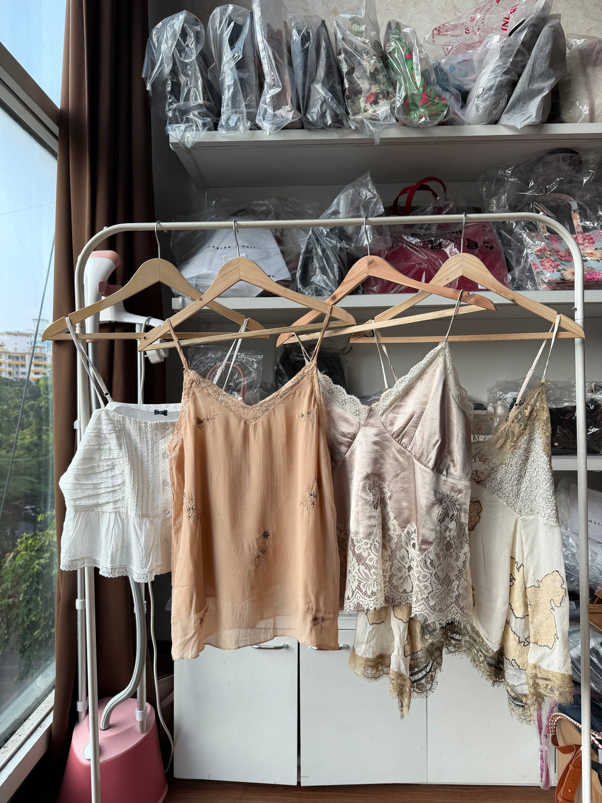TOP