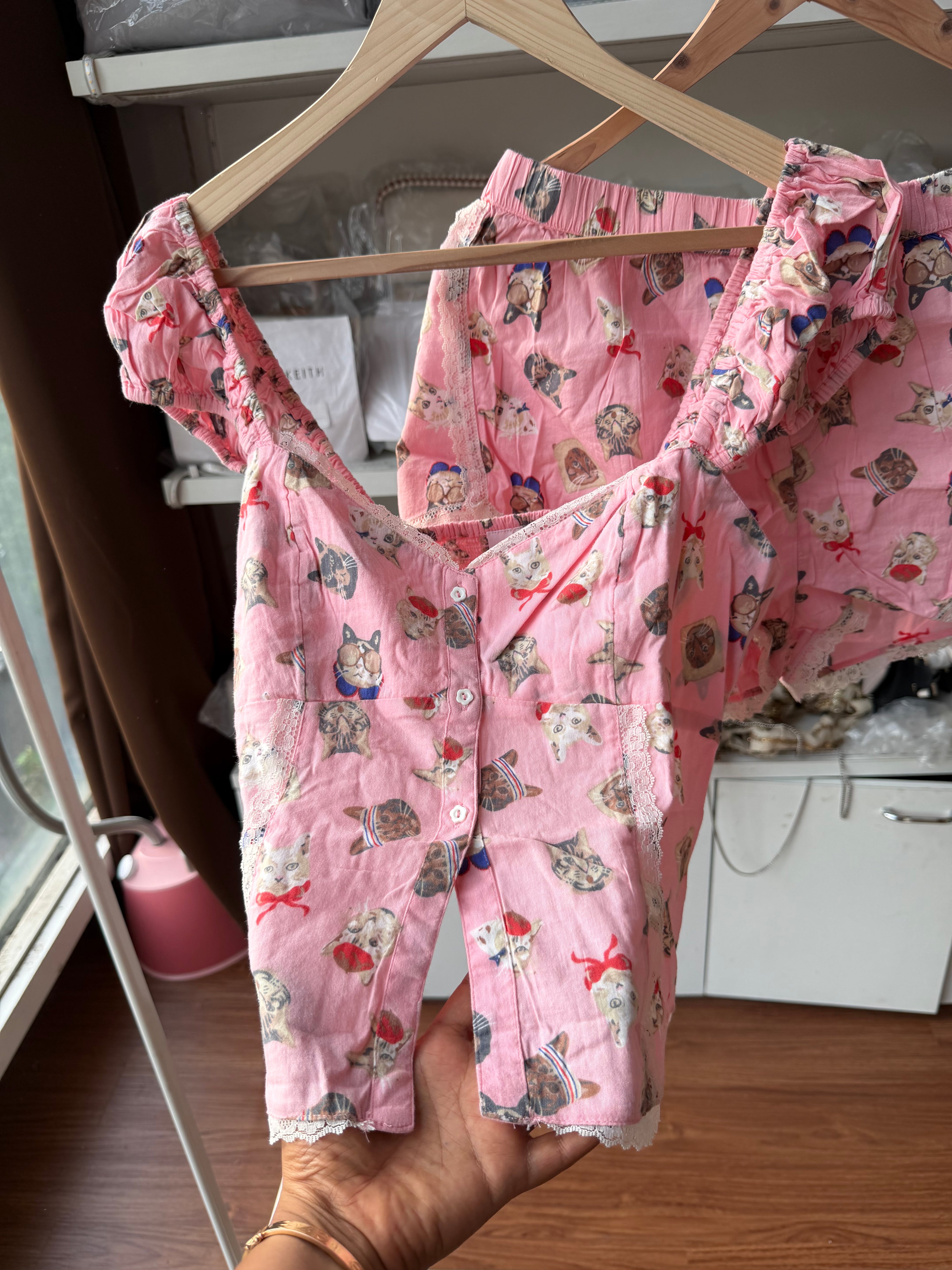 URBAN OUTFITTERS SET