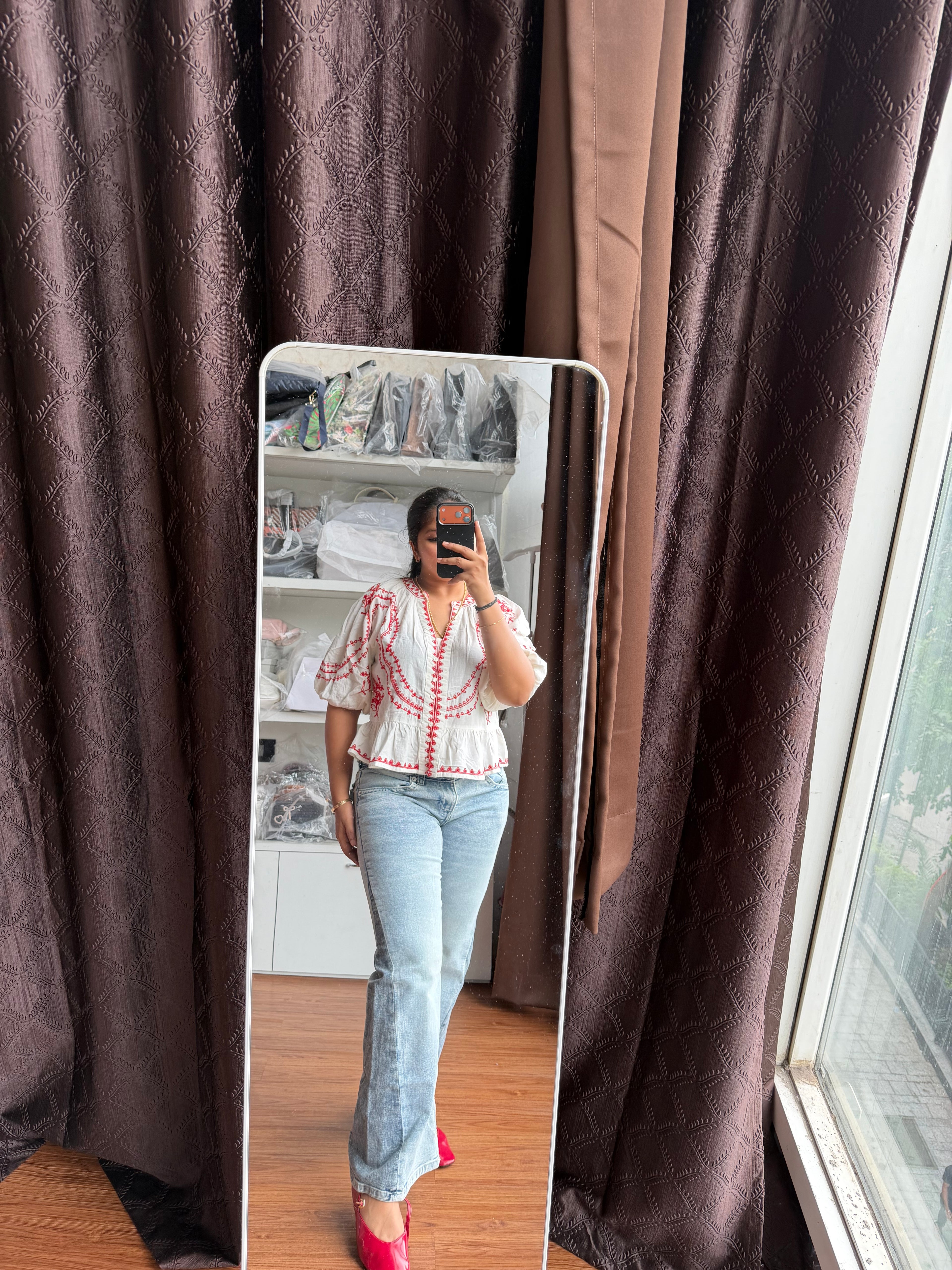 PROMOD EMBROIDERED TOP