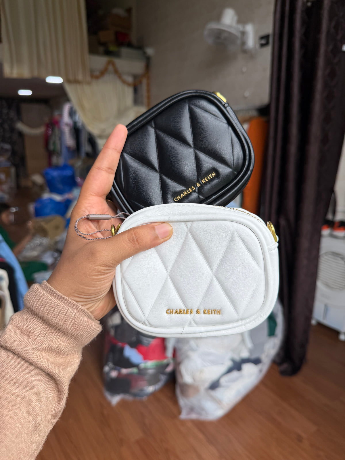 CHARLES AND KEITH MINI