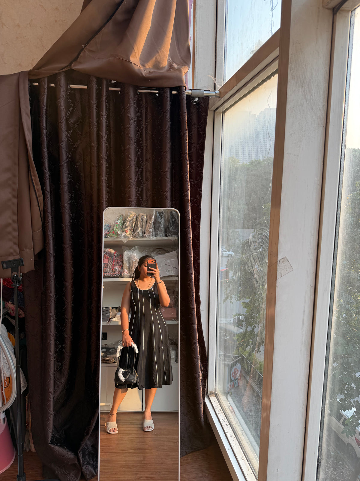 BLACK MIDI DRESS