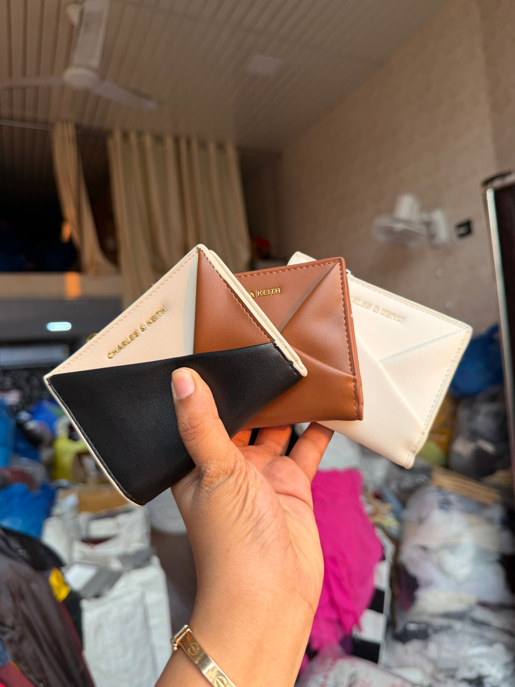 CHARLES AND KEITH midori geometric top zip wallet