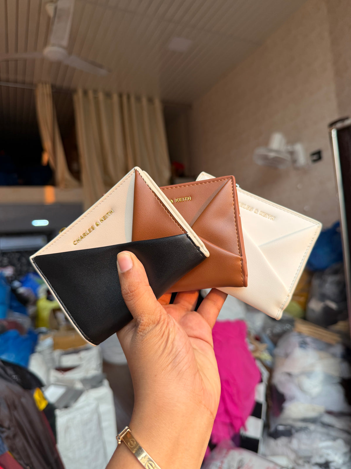CHARLES AND KEITH midori geometric top zip wallet