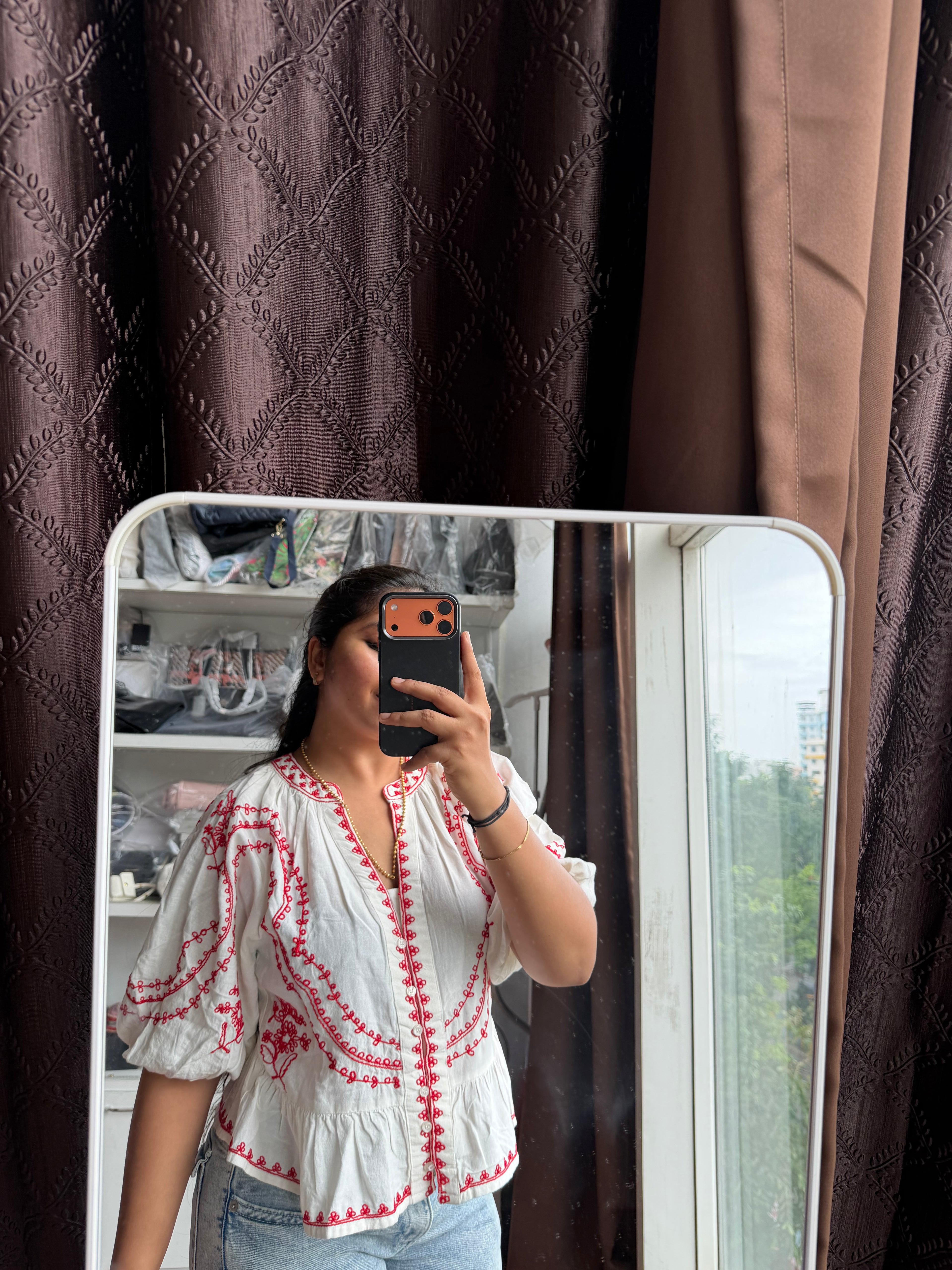 PROMOD EMBROIDERED TOP