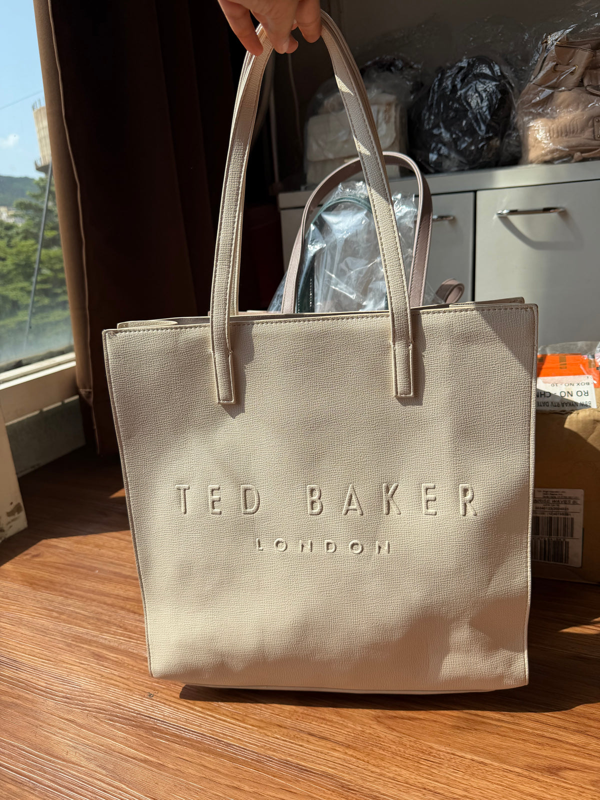 Ted baker large