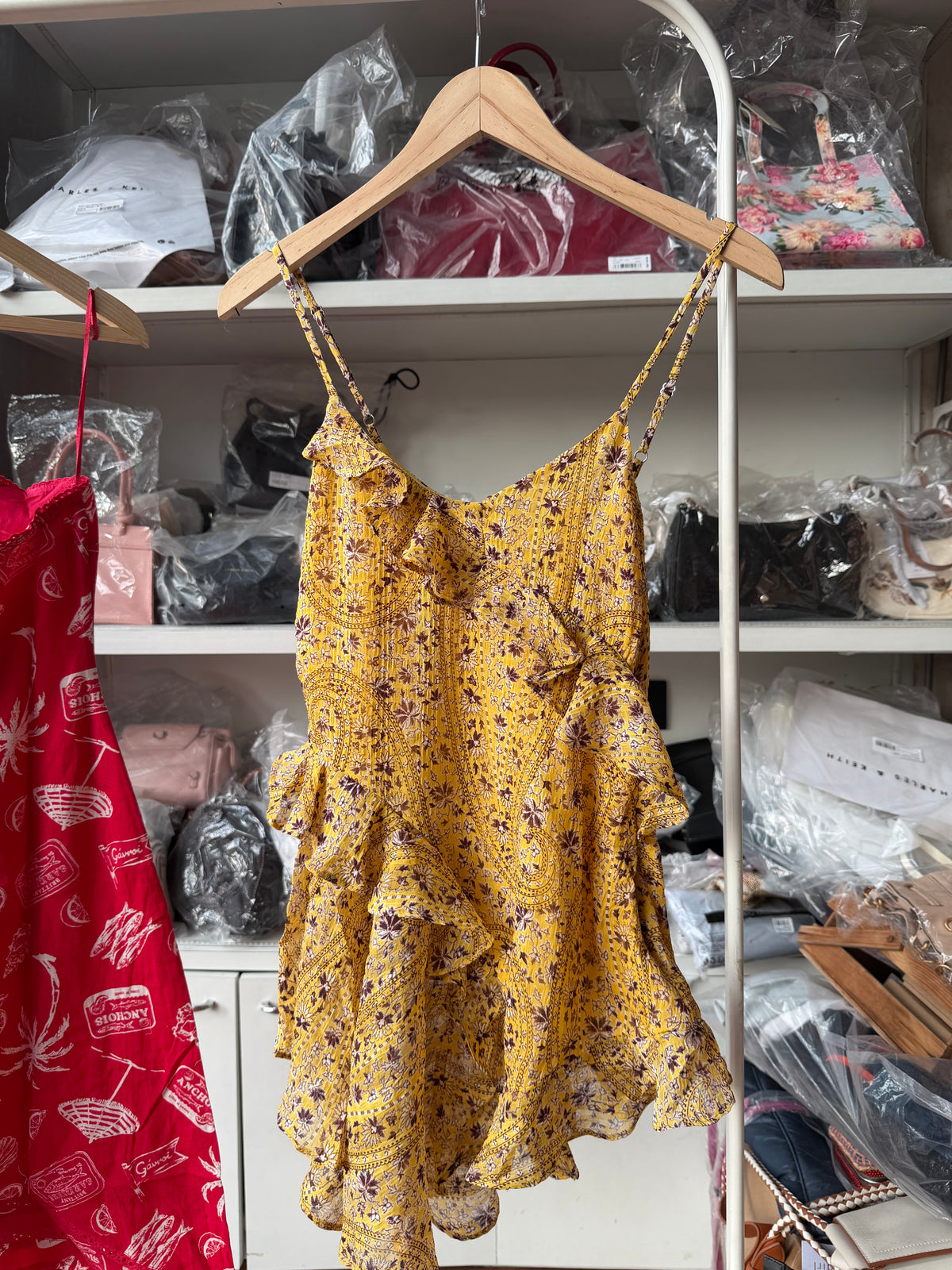 DRESSES