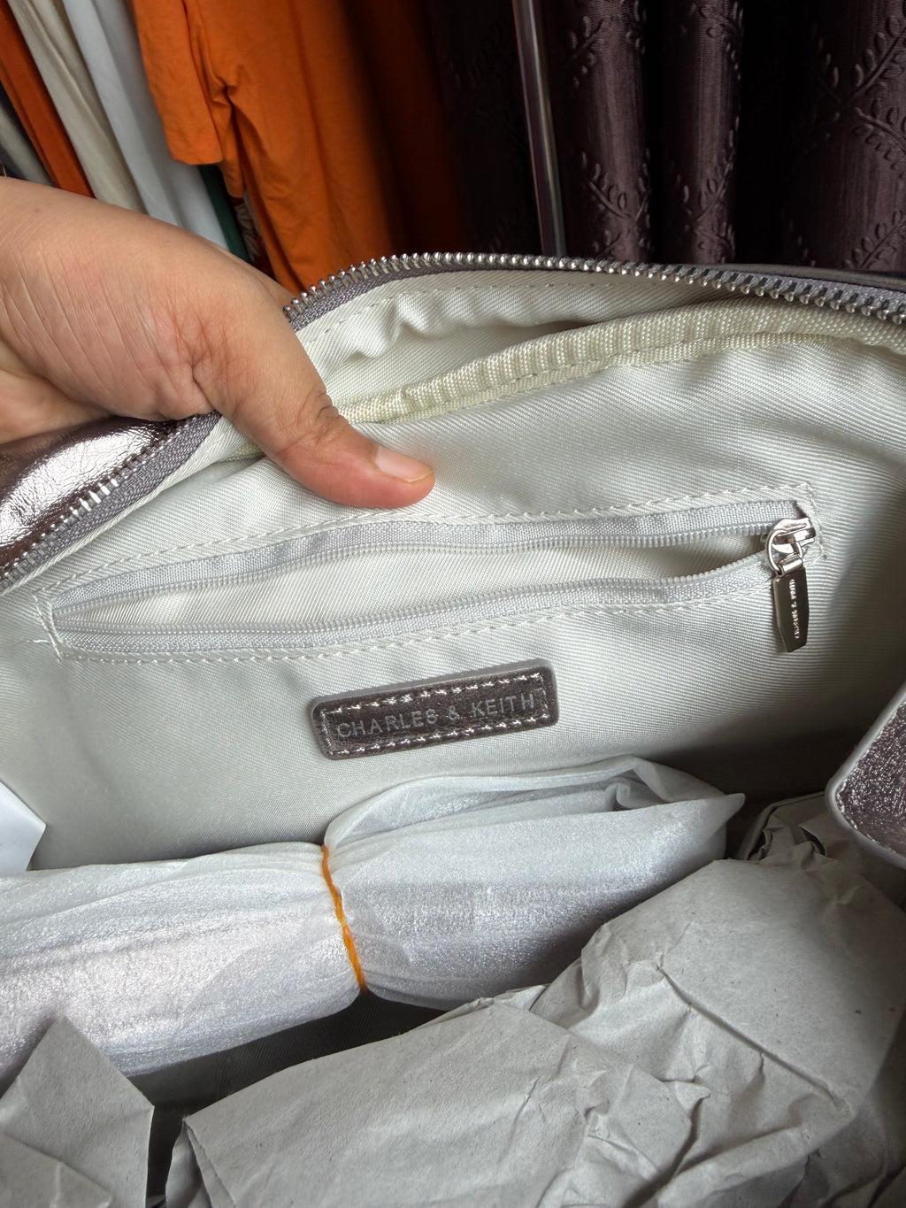 CHARLES AND KEITH METALLIC BAG