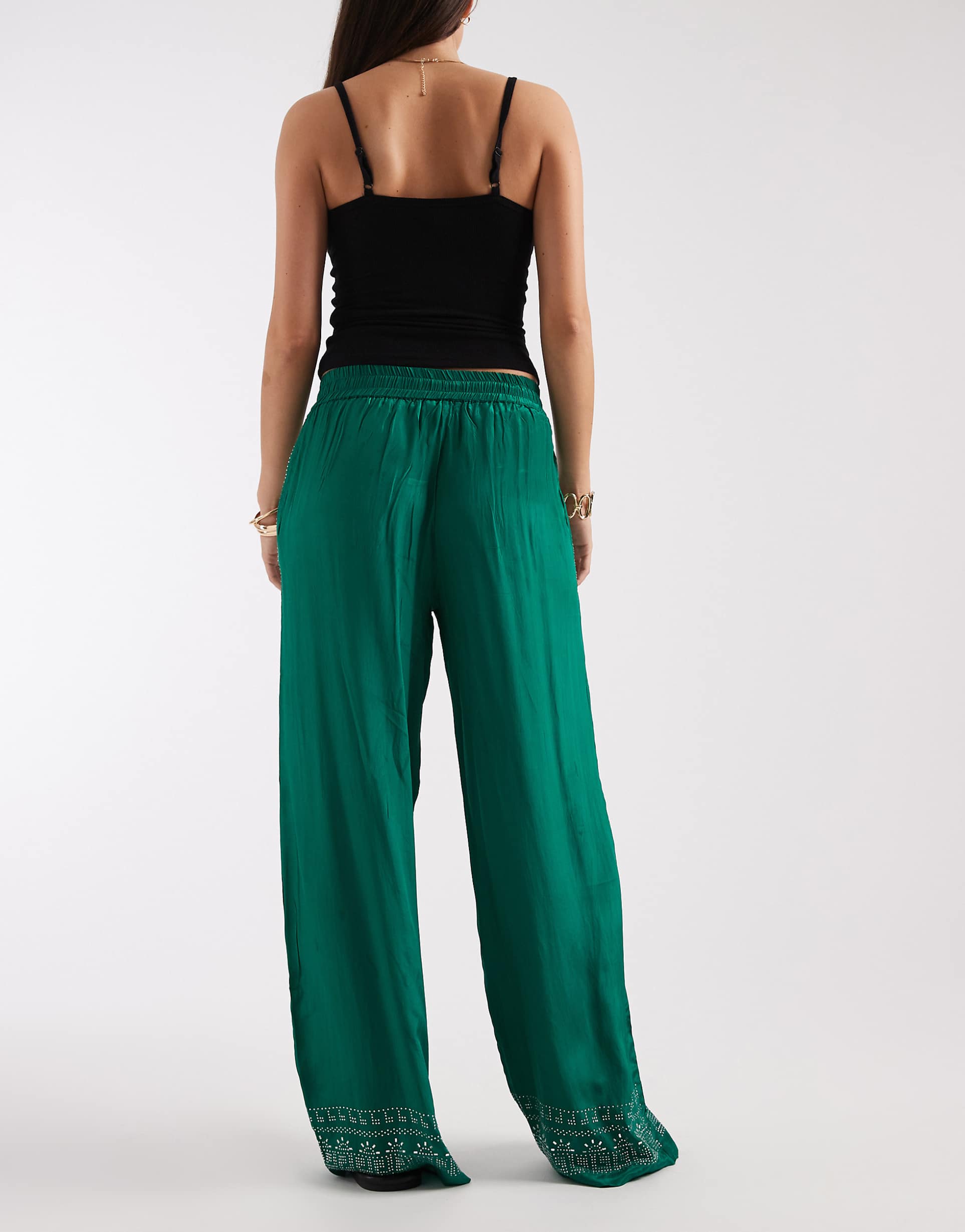 RIVER ISLAND