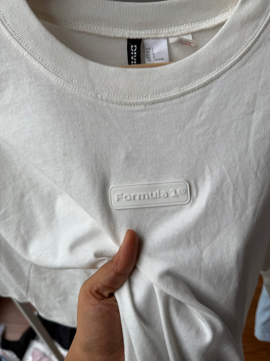 H&M