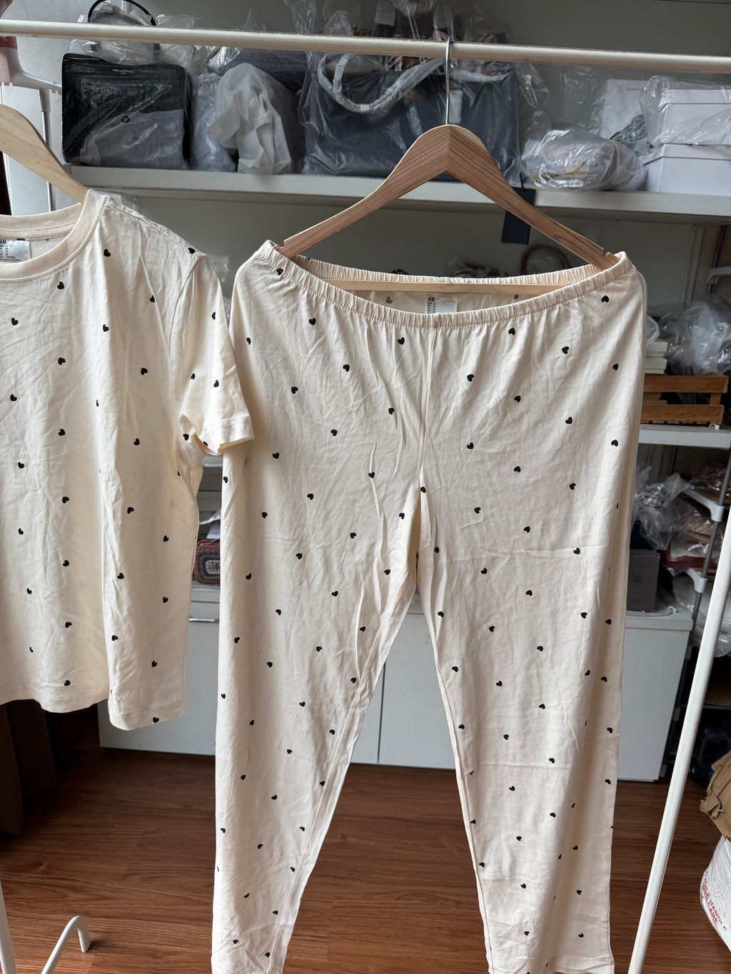 H&M NIGHT SET HEART PRINT