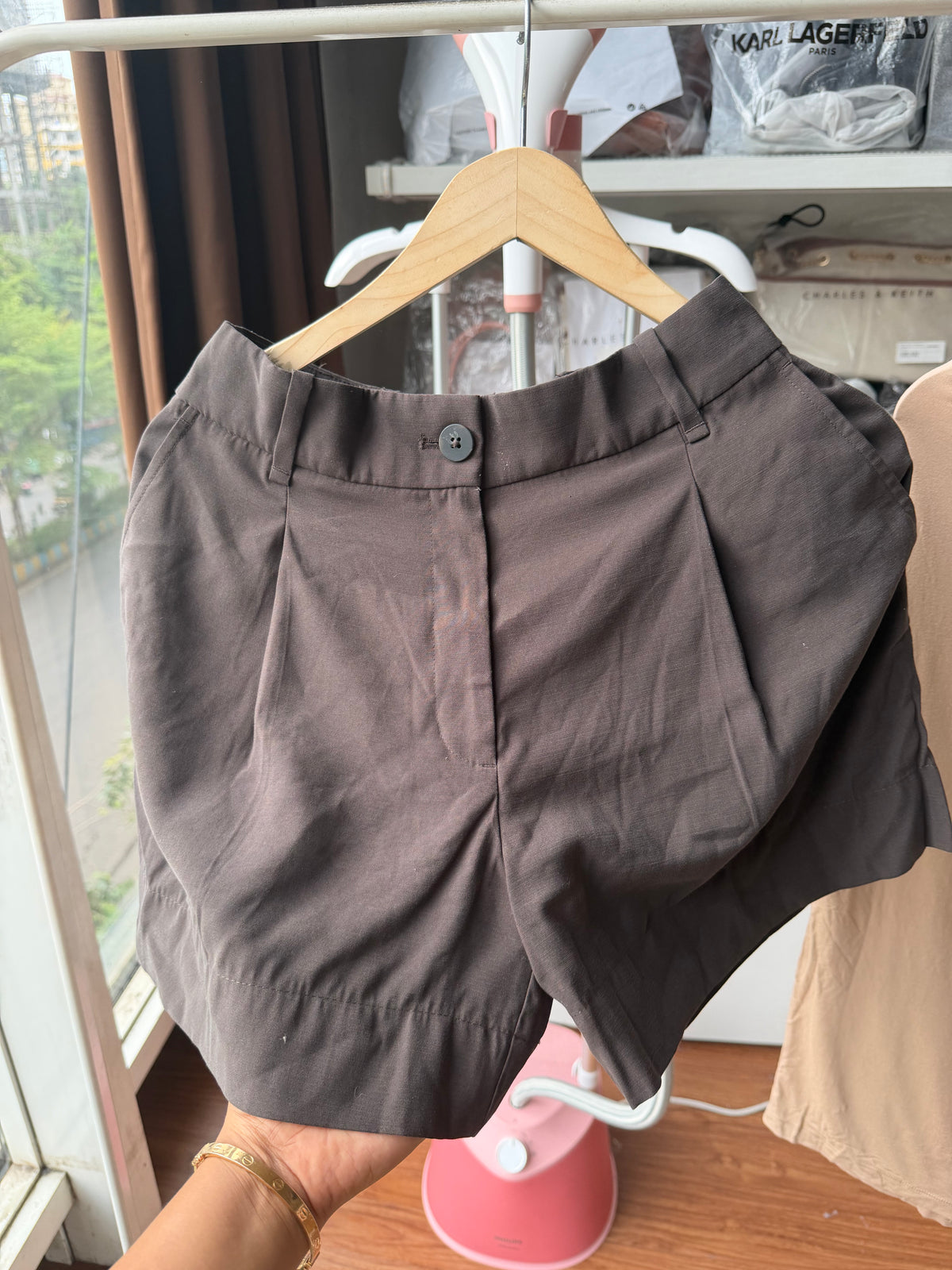 H&M tailored shorts