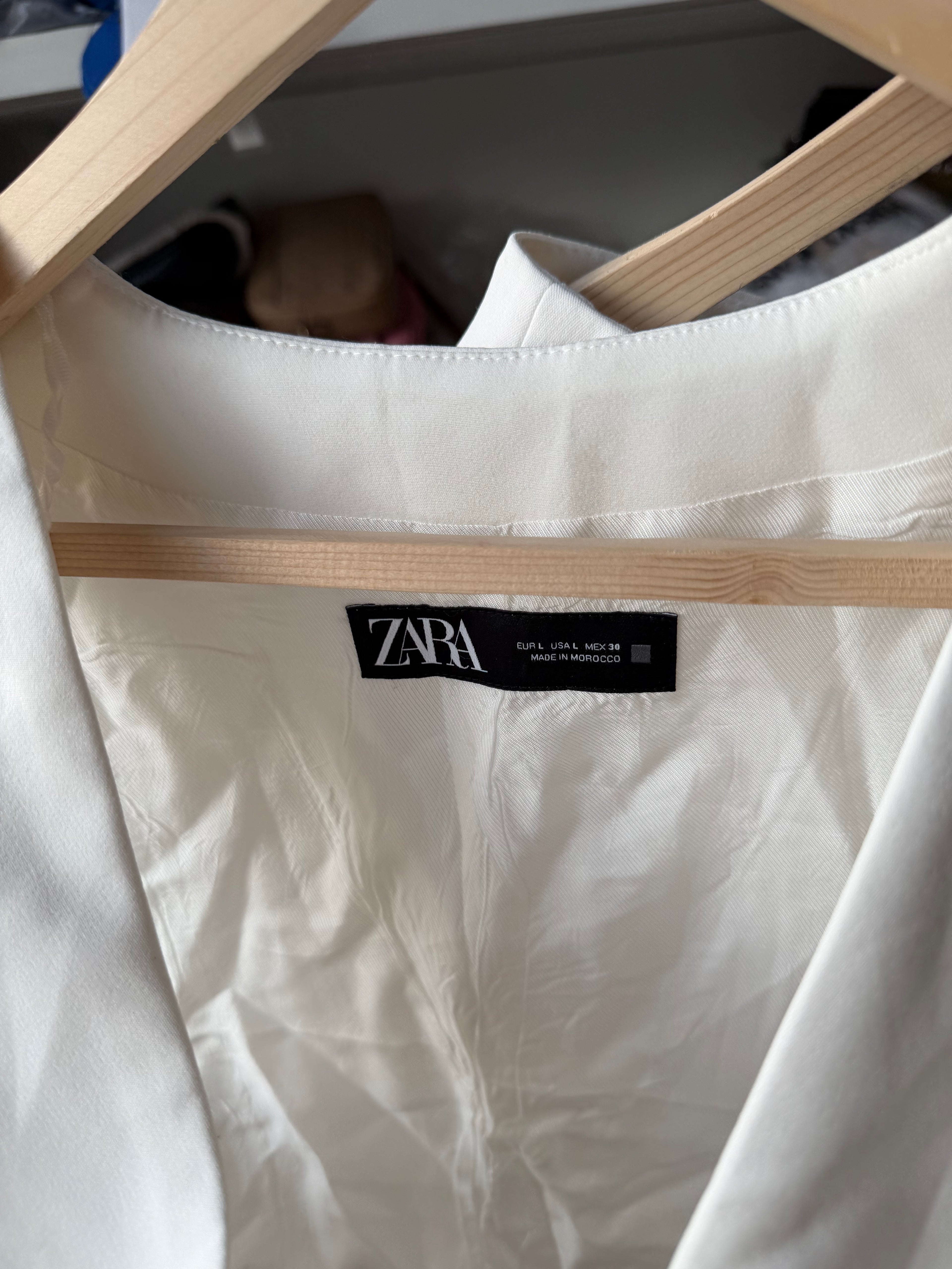 Zara vest