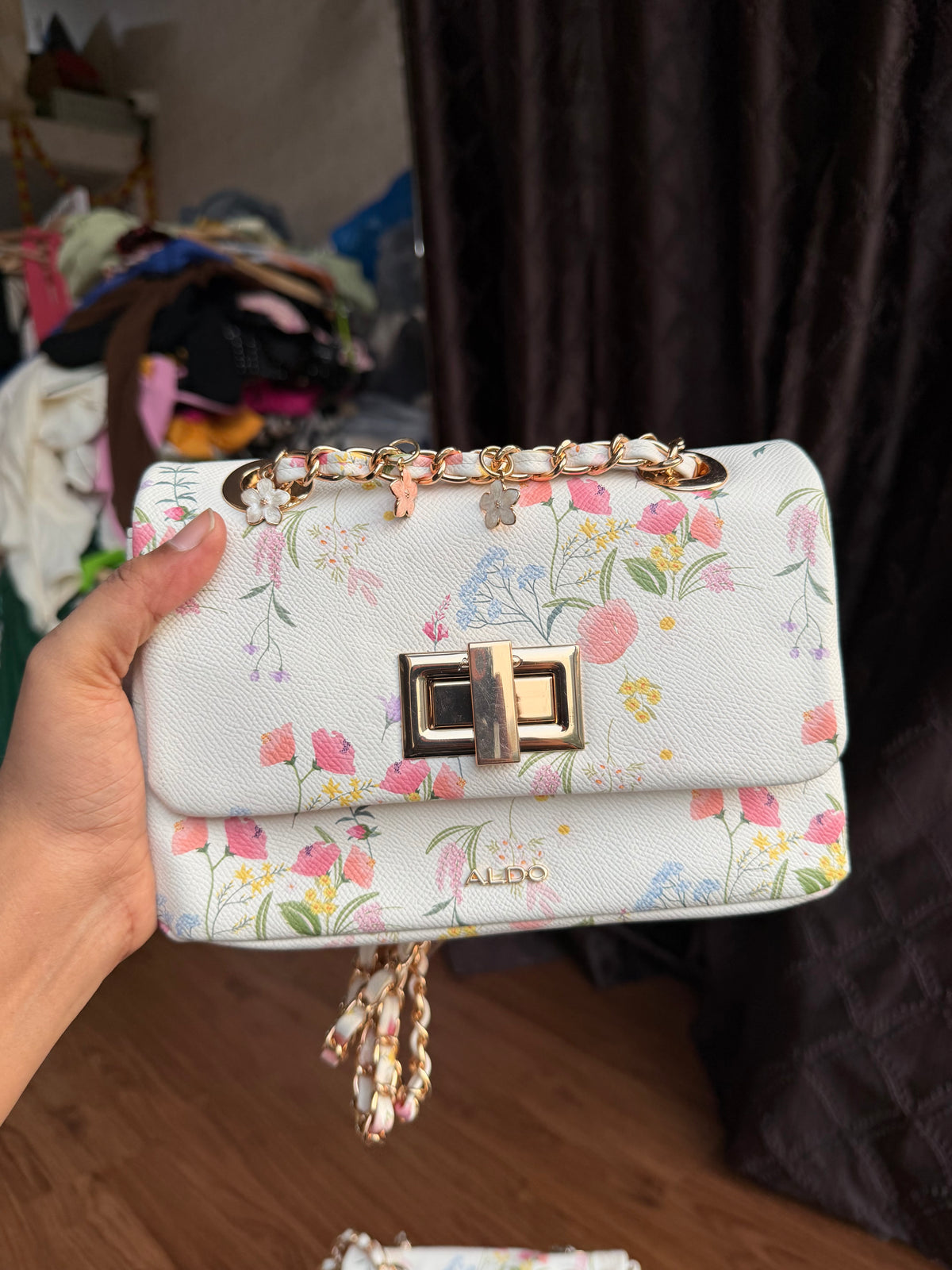 Aldo floral sling