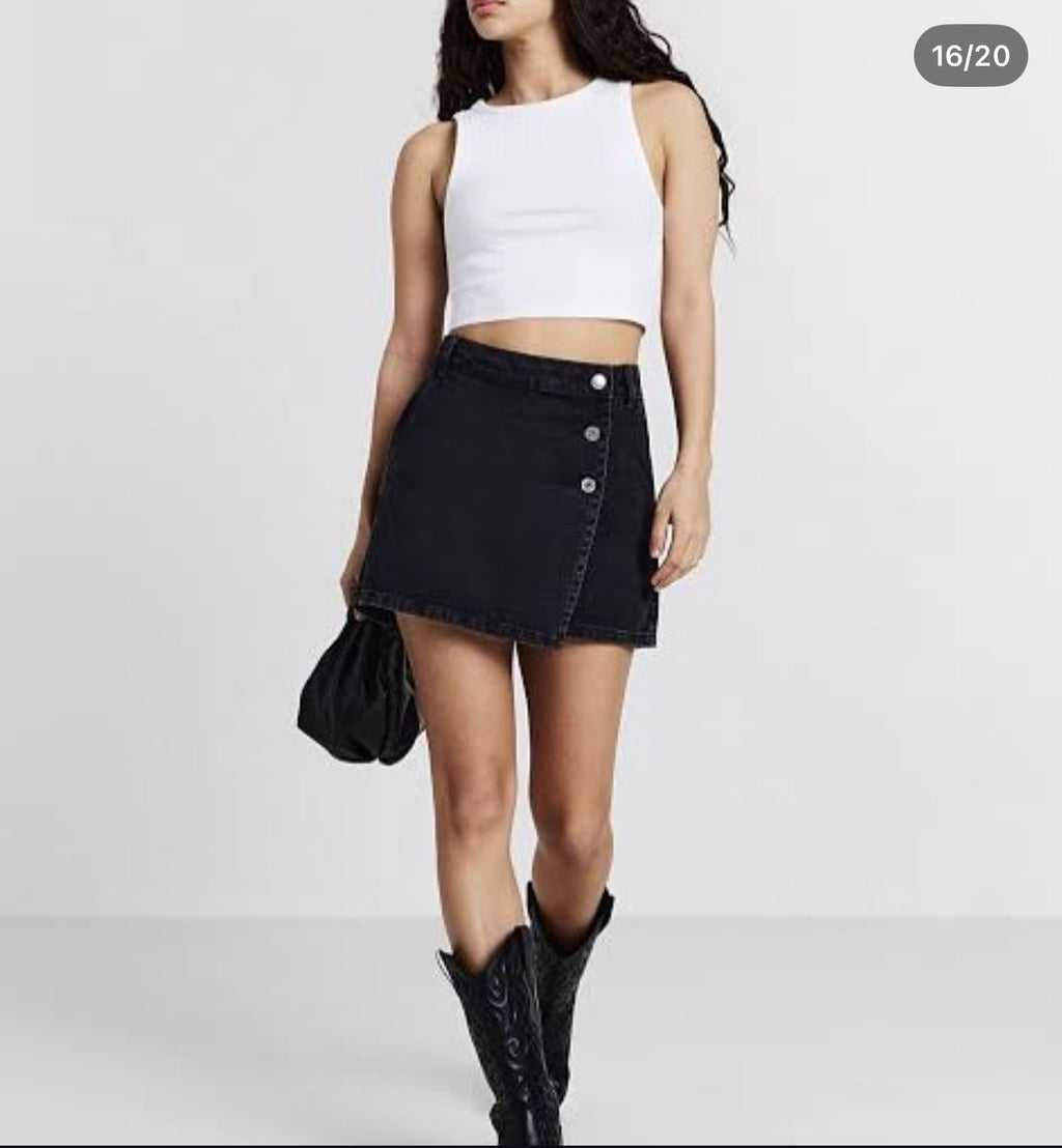 ZARA DENIM SKORTS