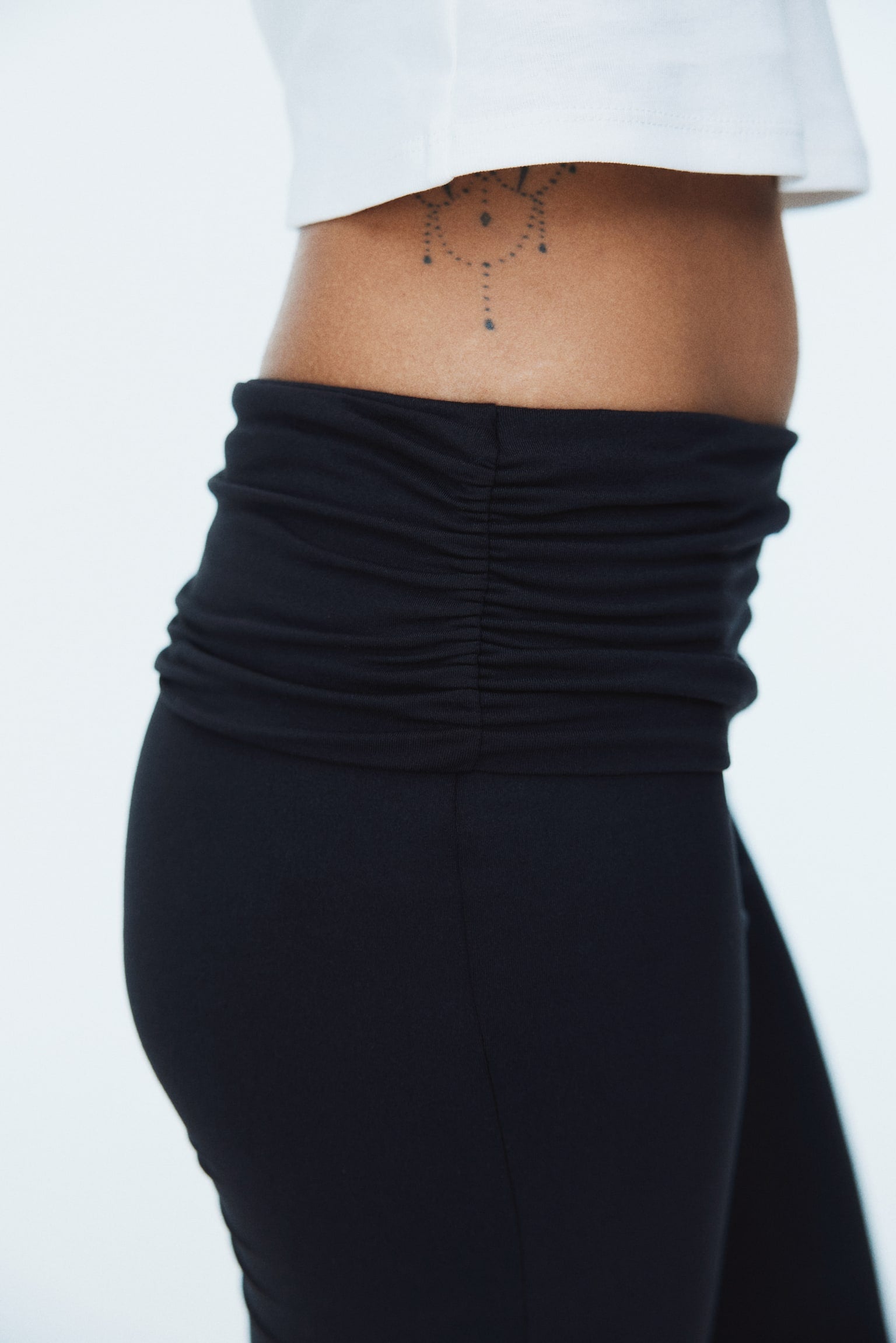H&M roll up pants
