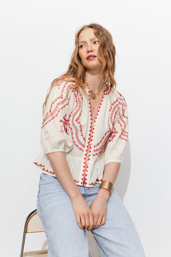 PROMOD EMBROIDERED TOP